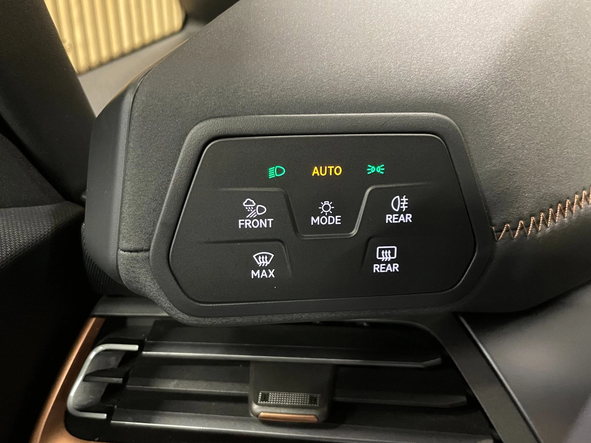 Hoofdafbeelding CUPRA Born