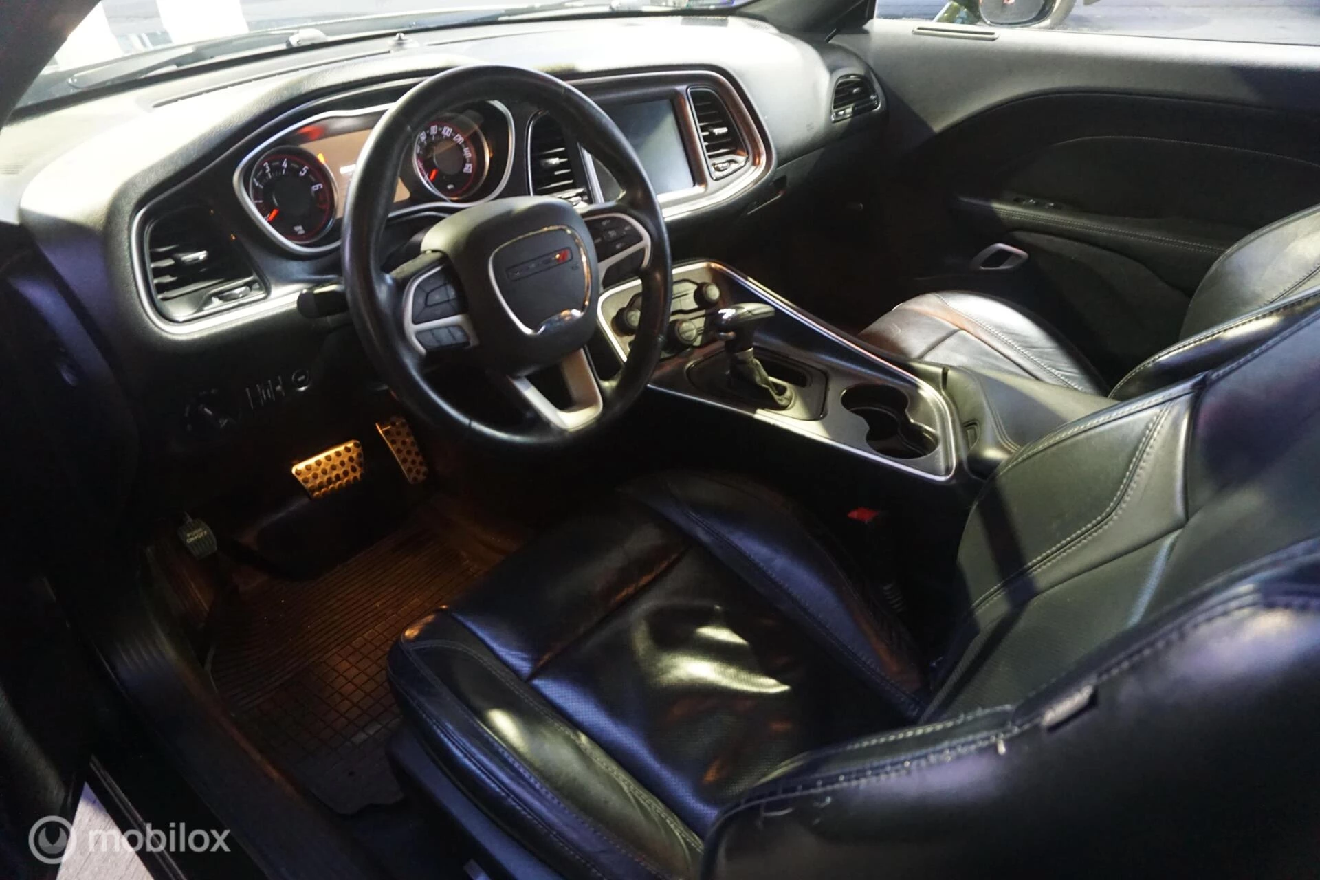 Hoofdafbeelding Dodge challanger