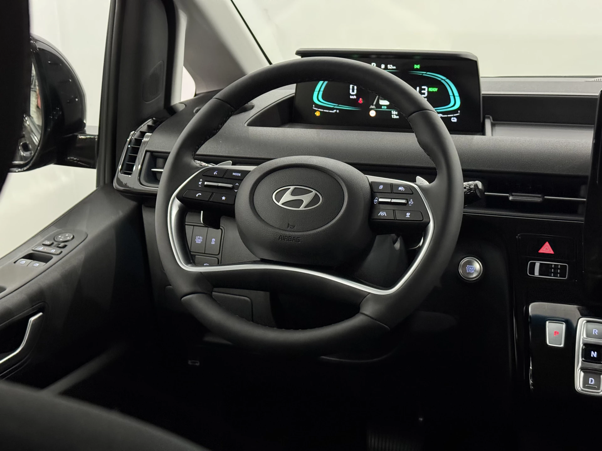 Hoofdafbeelding Hyundai Staria