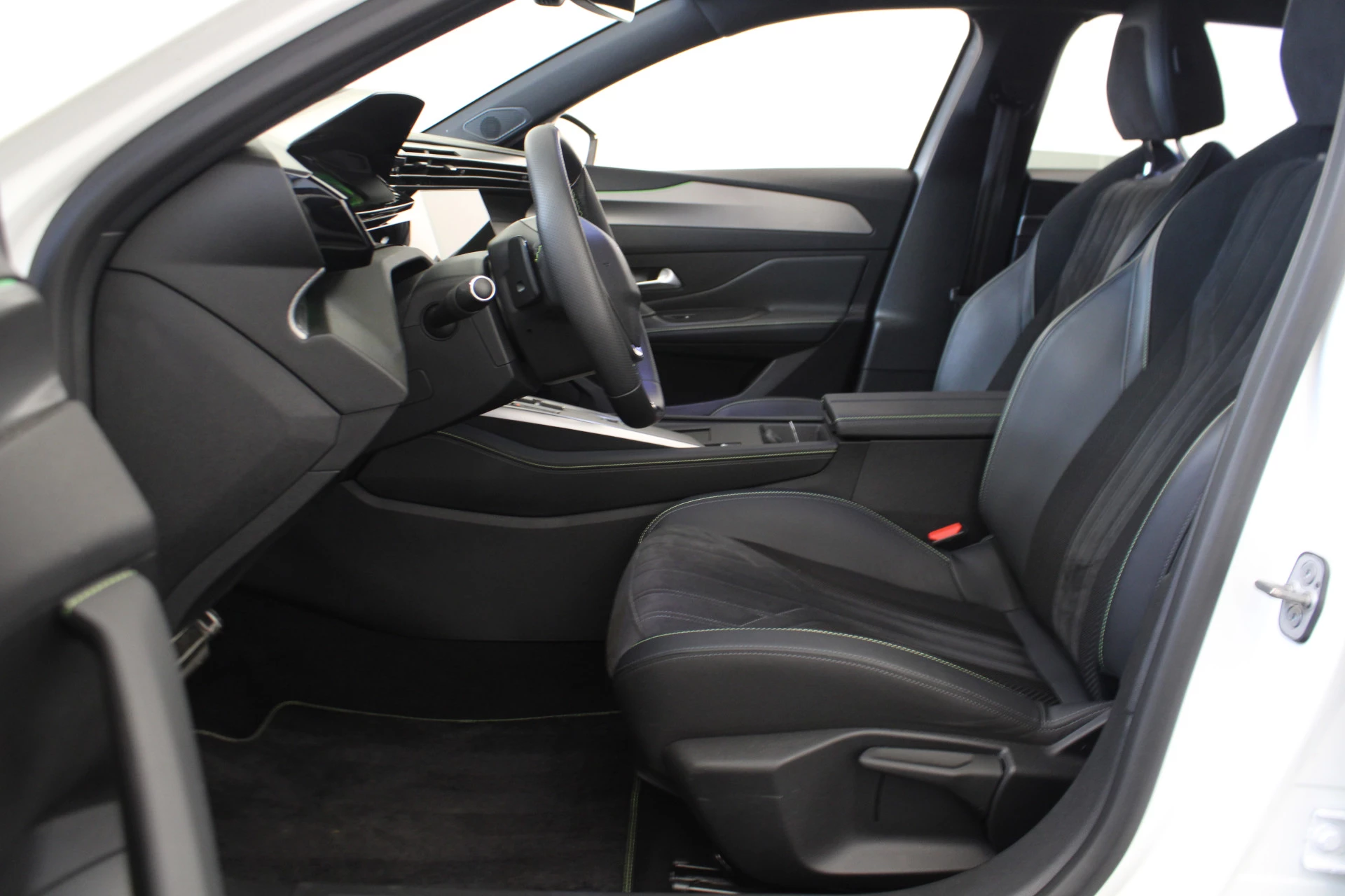 Hoofdafbeelding Peugeot 408
