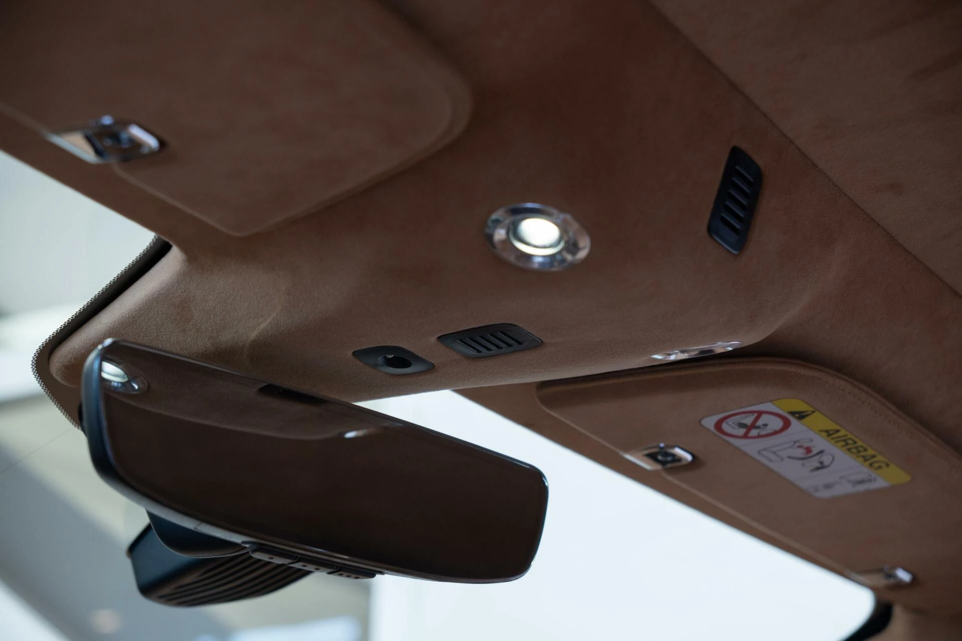 Hoofdafbeelding Aston Martin DB11