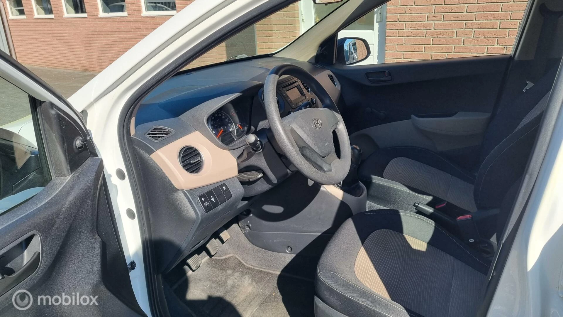 Hoofdafbeelding Hyundai i10