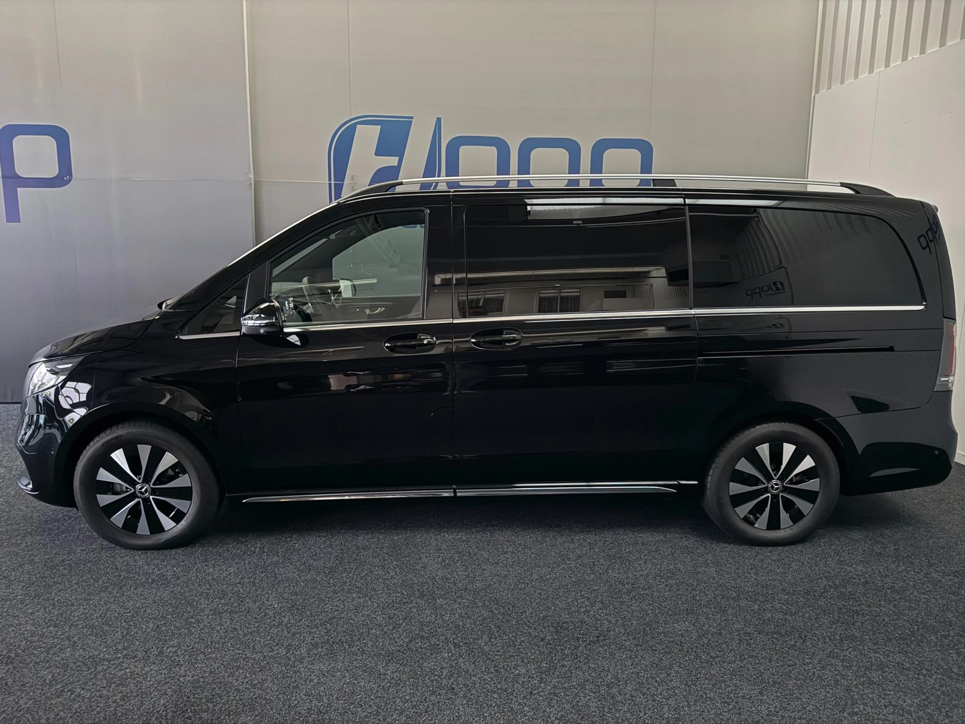 Hoofdafbeelding Mercedes-Benz EQV