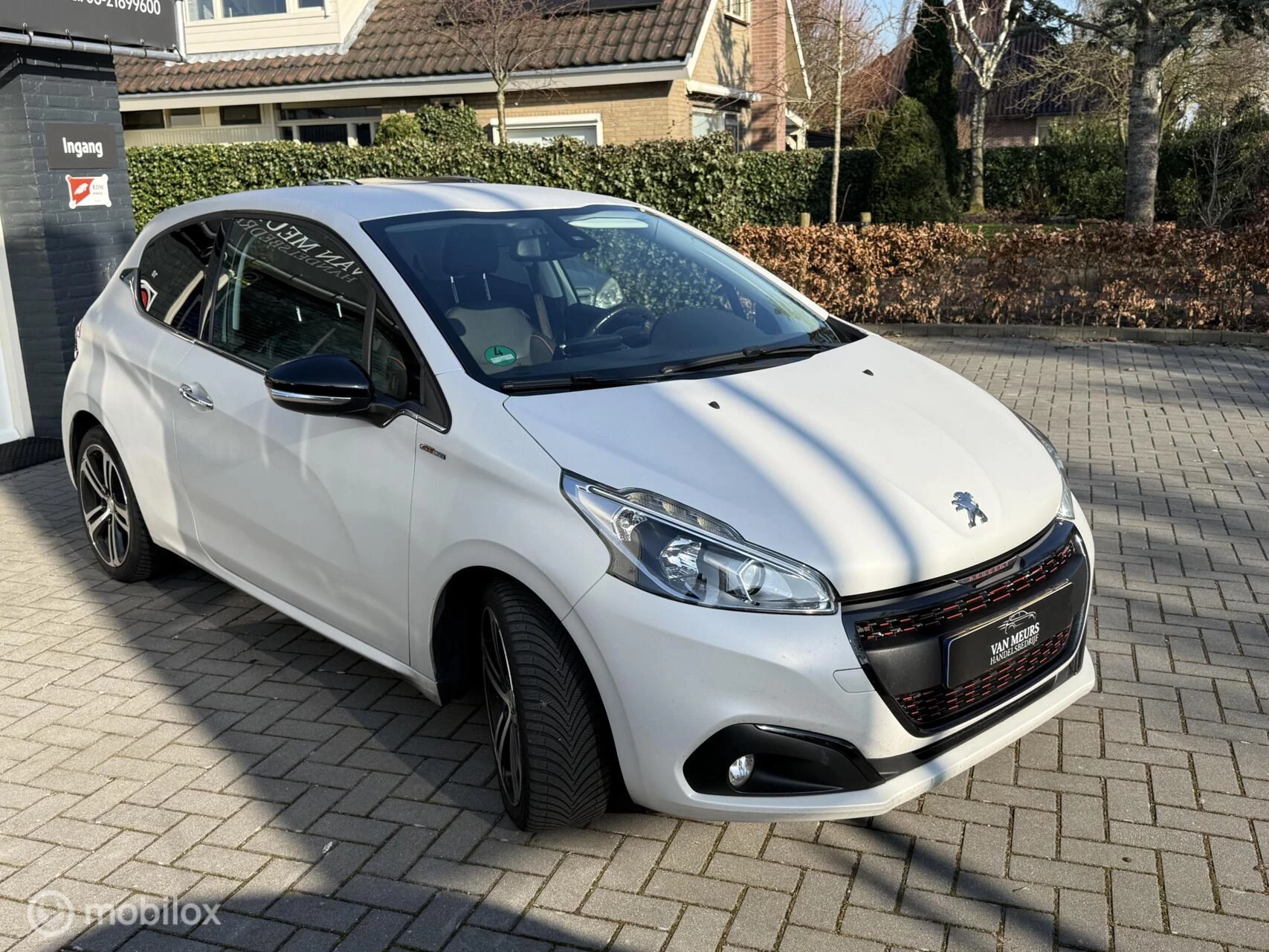 Hoofdafbeelding Peugeot 208