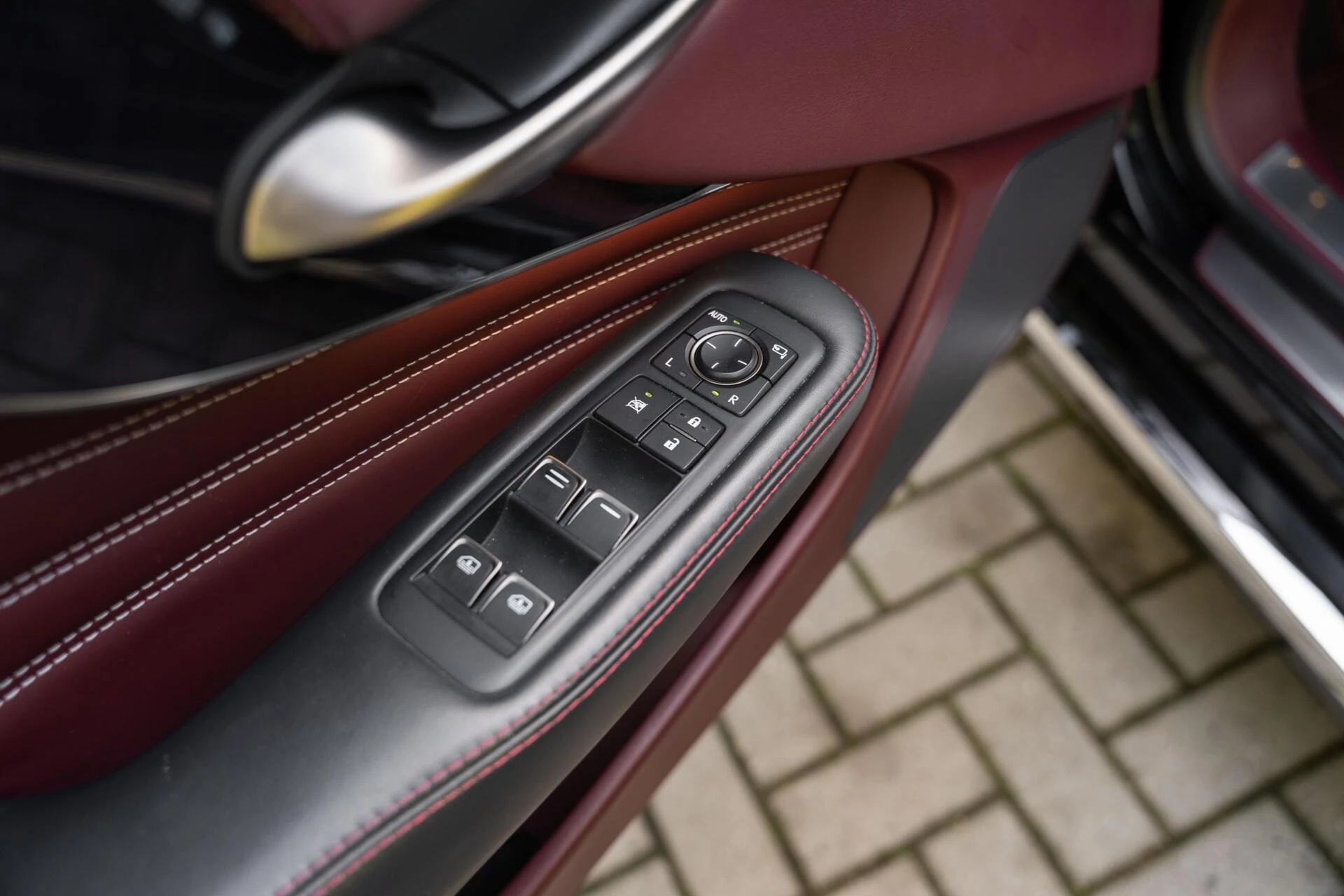 Hoofdafbeelding Lexus LS