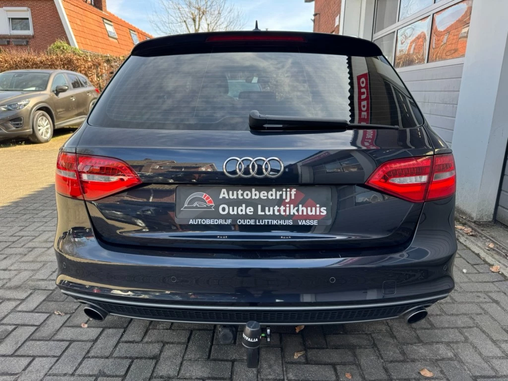 Hoofdafbeelding Audi A4