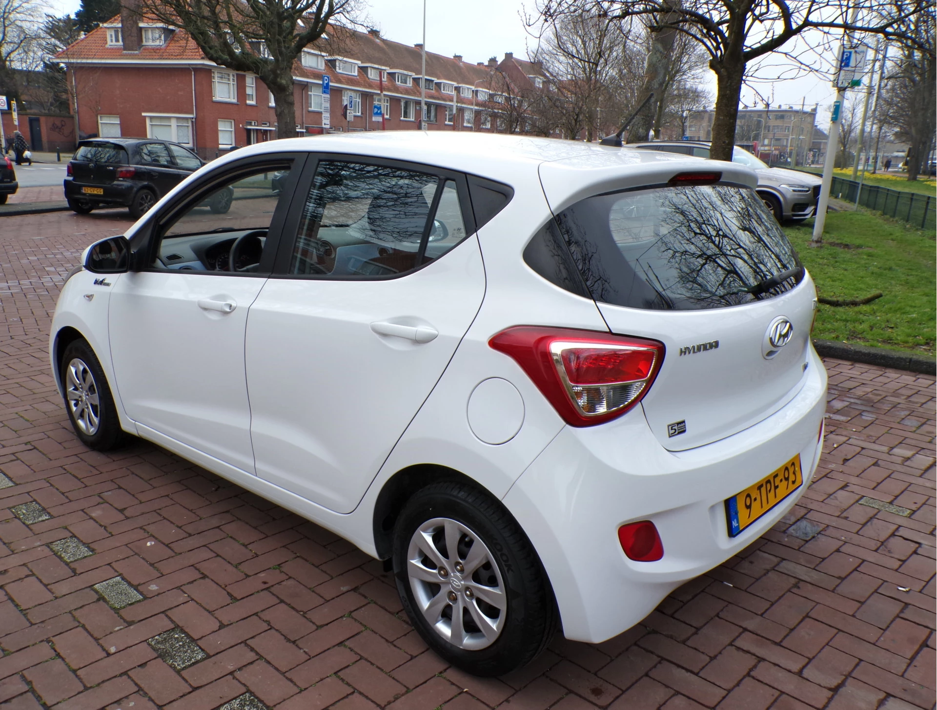 Hoofdafbeelding Hyundai i10