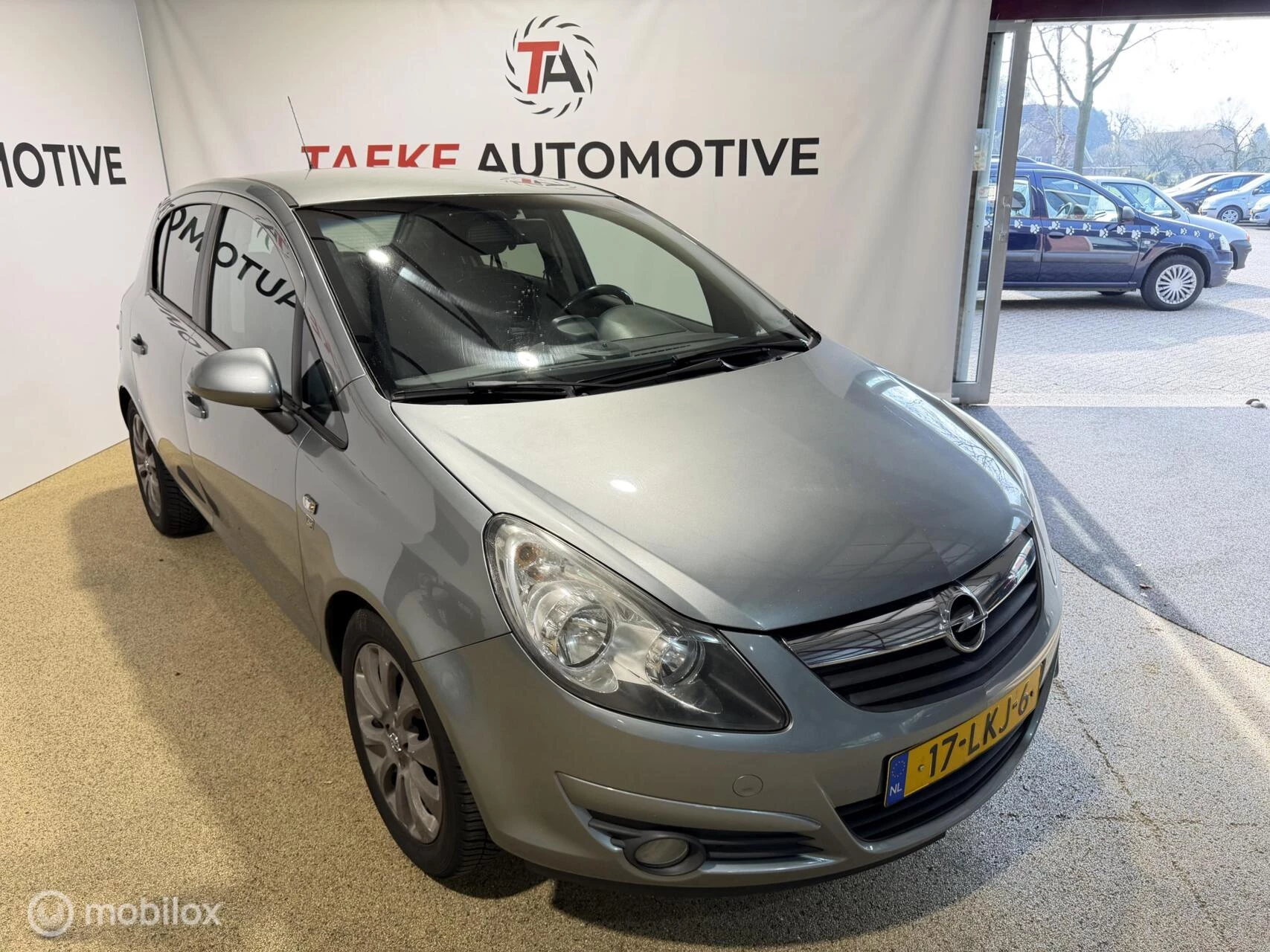 Hoofdafbeelding Opel Corsa