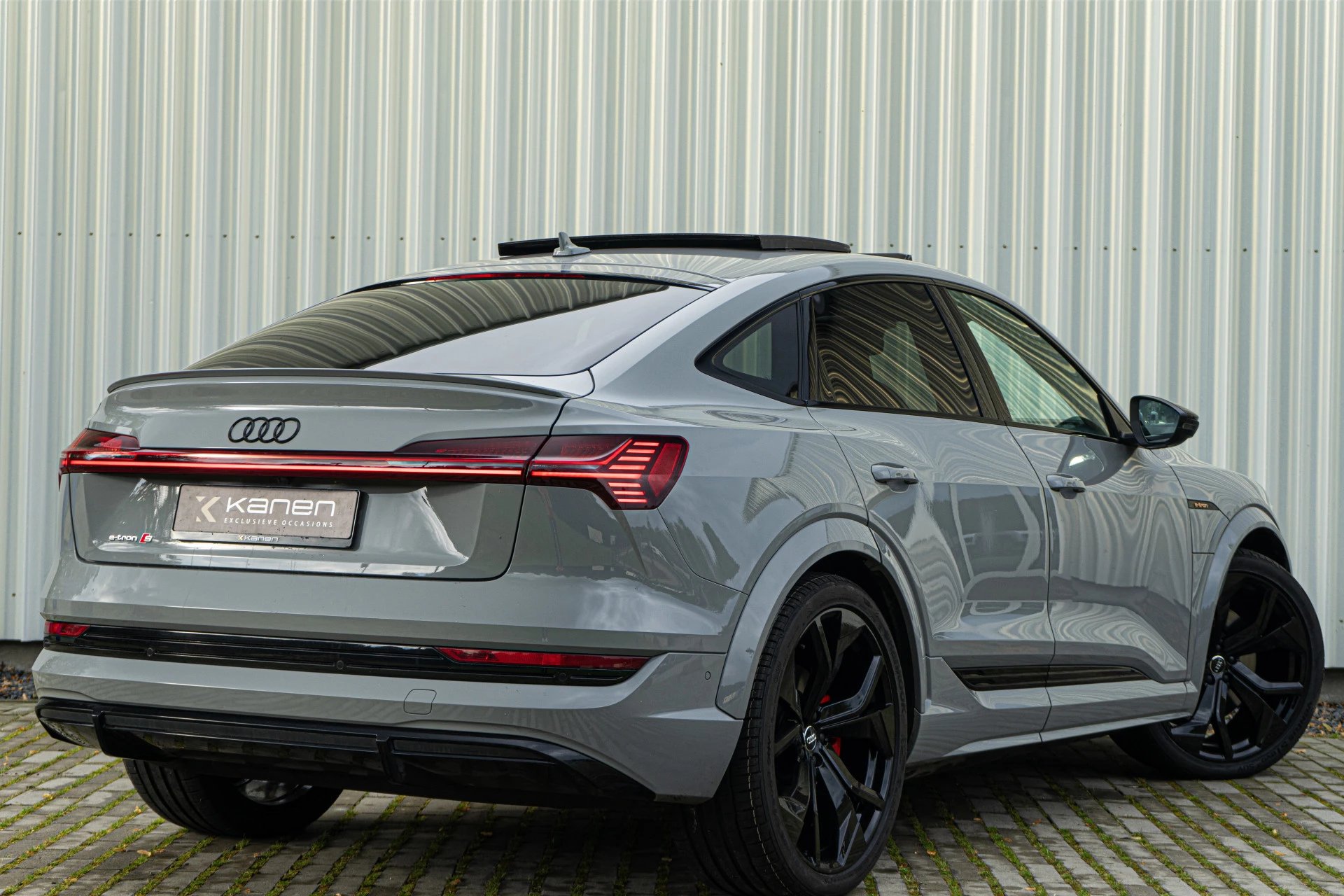 Hoofdafbeelding Audi e-tron