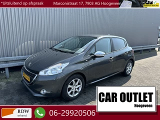 Peugeot 208 1.2 VTi Style 5-Drs, A/C, Navi, CC, PDC, LM, Trekh, nw. APK – Inruil Mogelijk –