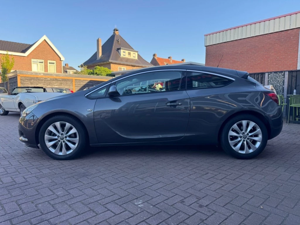 Hoofdafbeelding Opel Astra