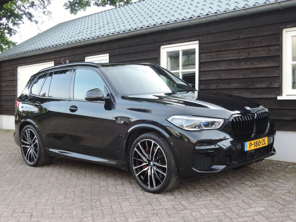 Hoofdafbeelding BMW X5
