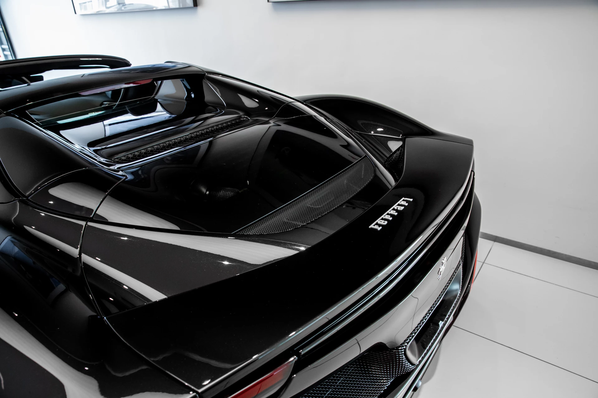 Hoofdafbeelding Ferrari 296