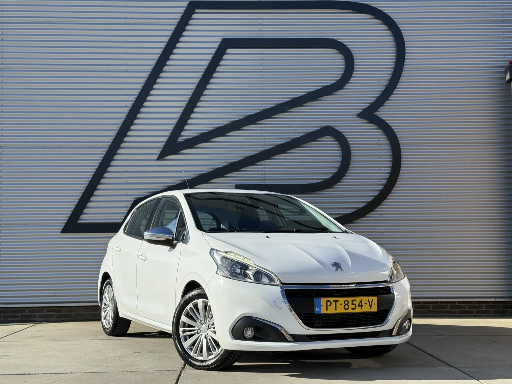 Hoofdafbeelding Peugeot 208