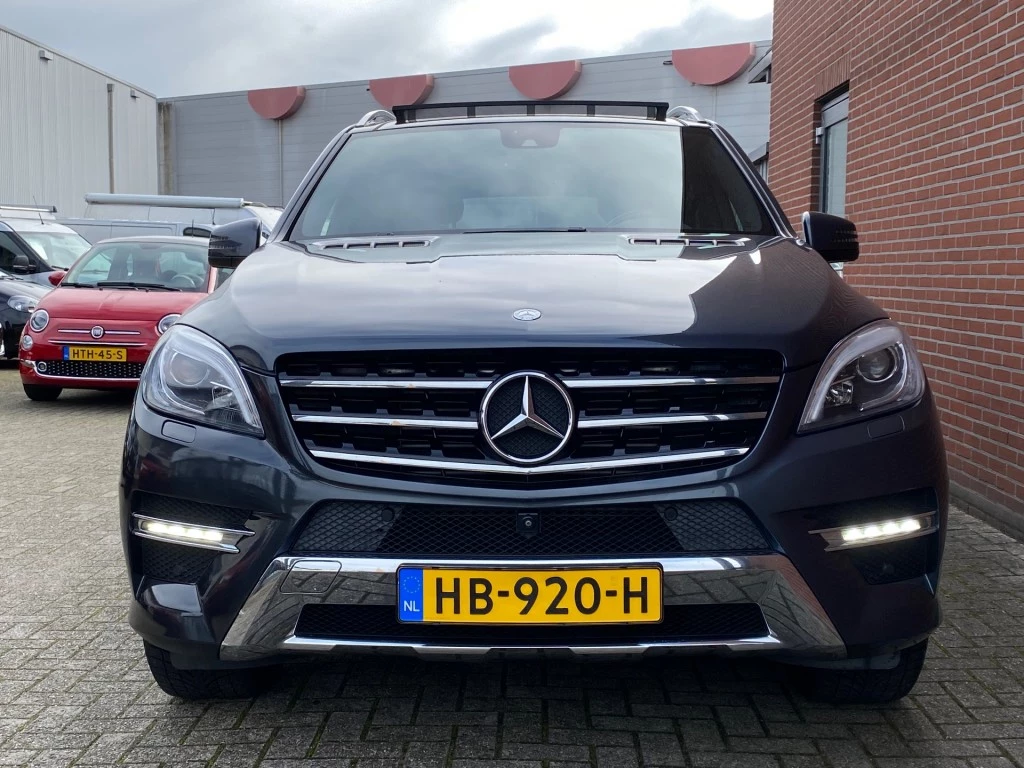 Hoofdafbeelding Mercedes-Benz M-Klasse