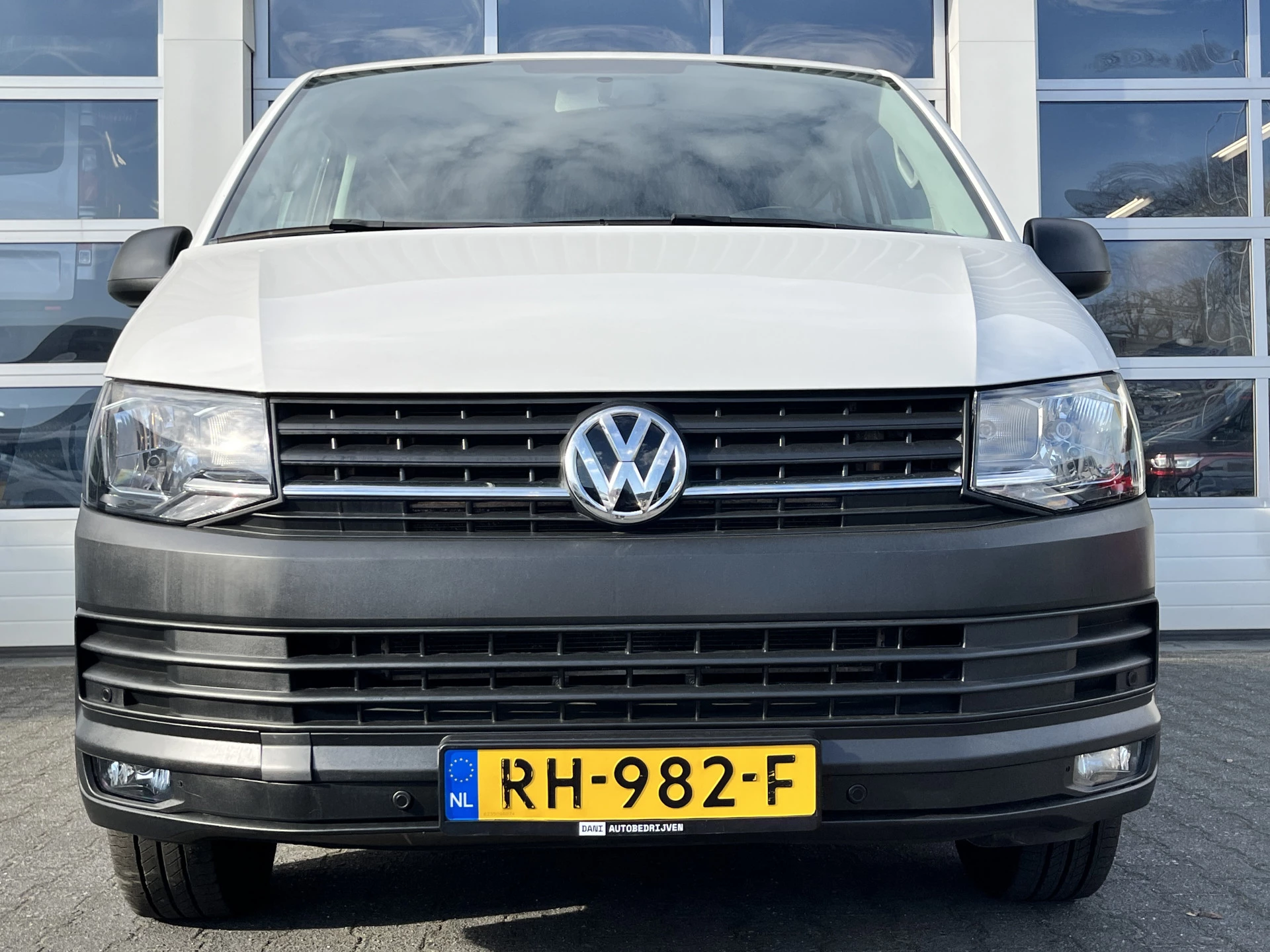 Hoofdafbeelding Volkswagen Transporter