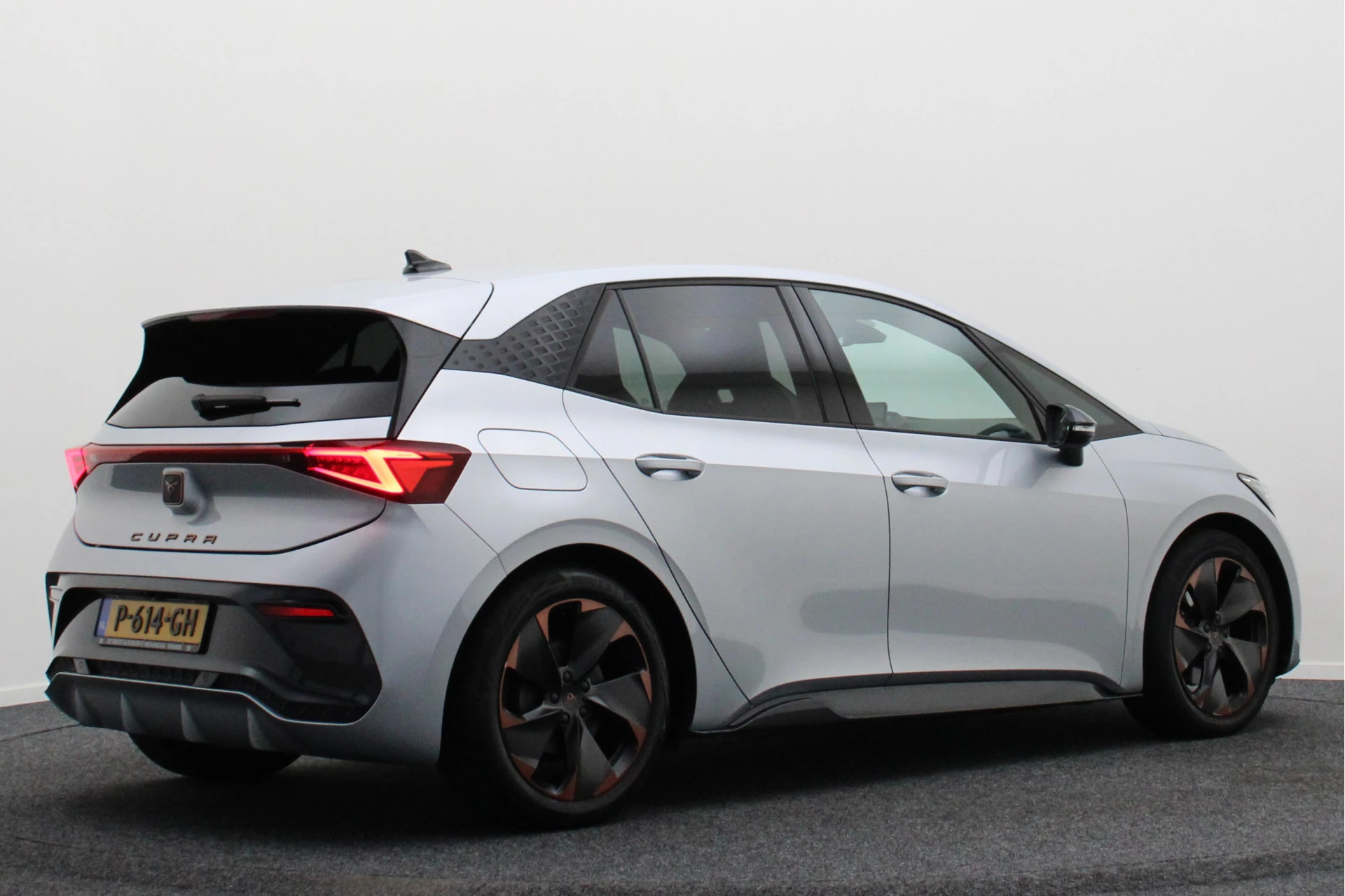 Hoofdafbeelding CUPRA Born