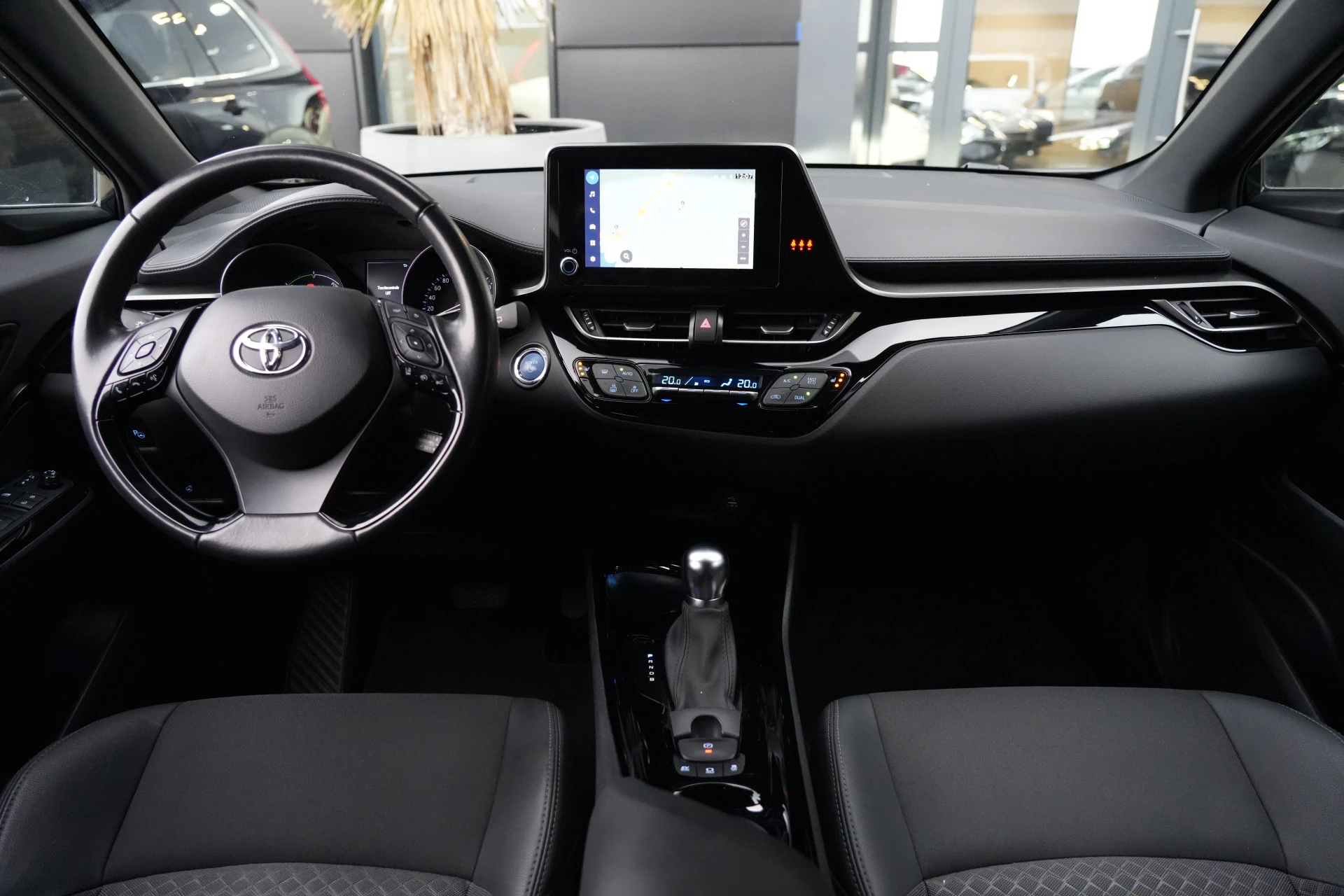 Hoofdafbeelding Toyota C-HR