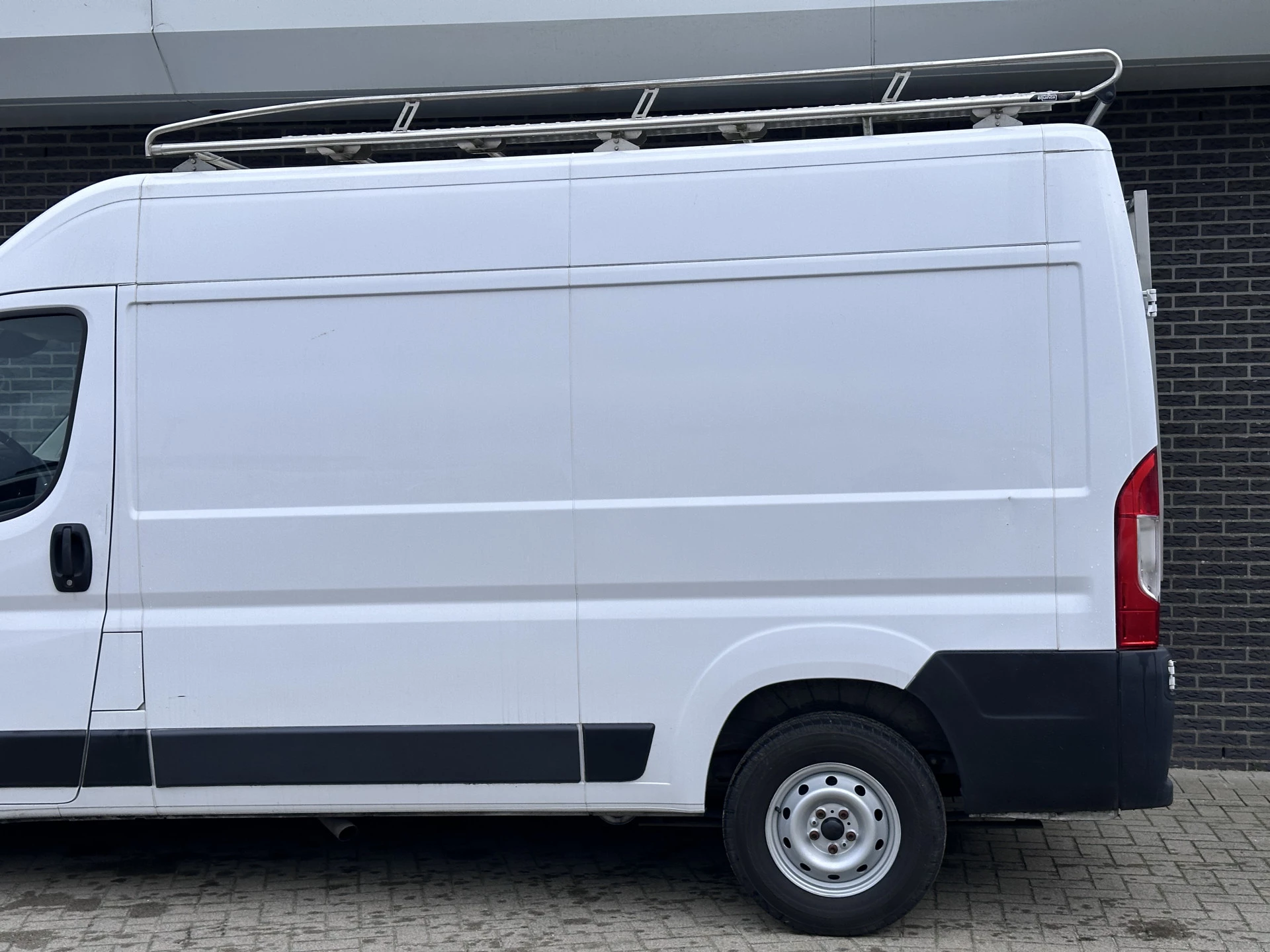 Hoofdafbeelding Opel Movano
