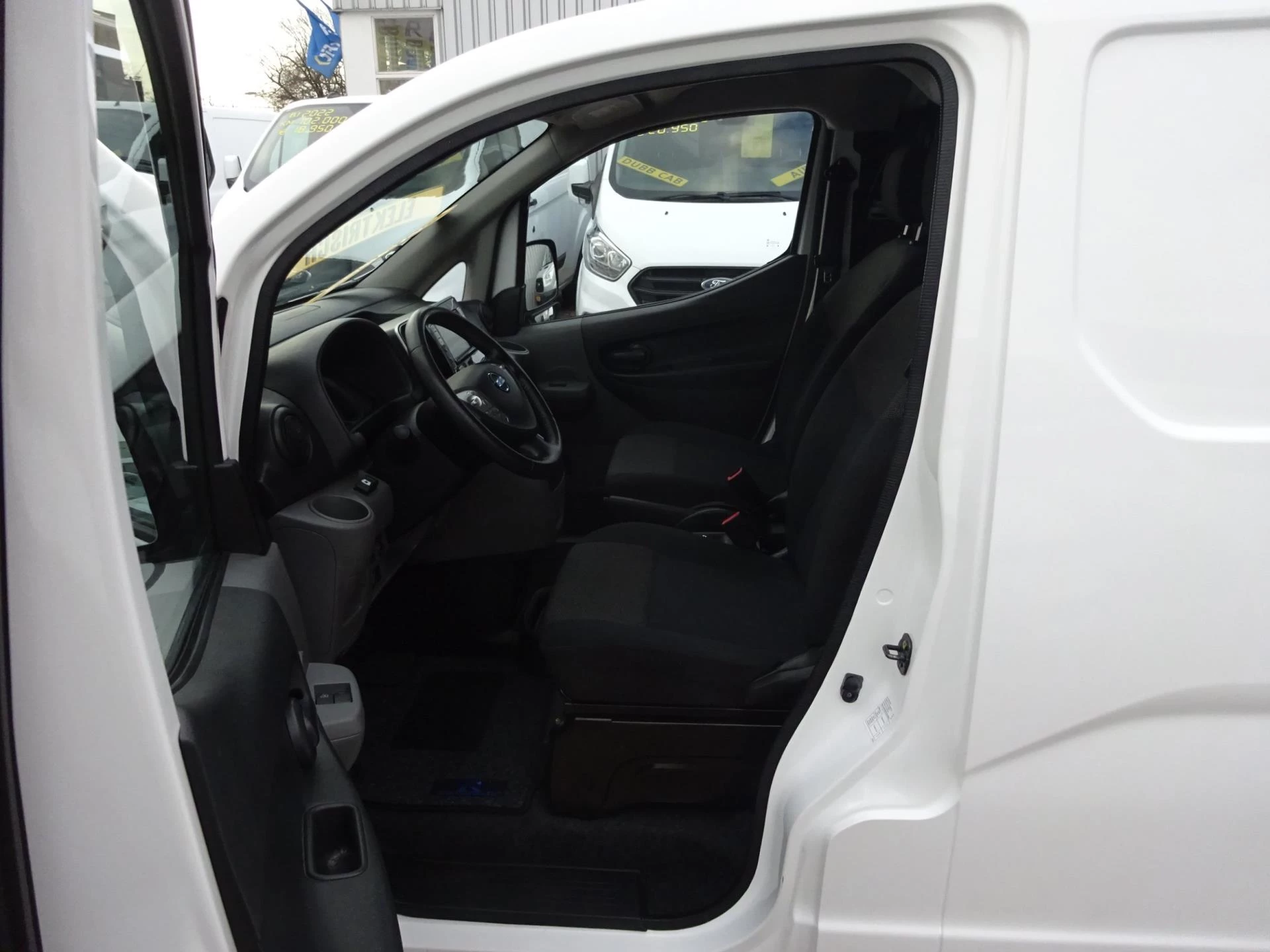 Hoofdafbeelding Nissan e-NV200