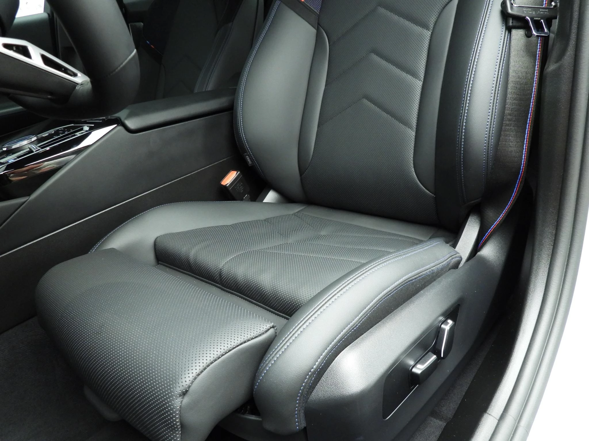 Hoofdafbeelding BMW i5