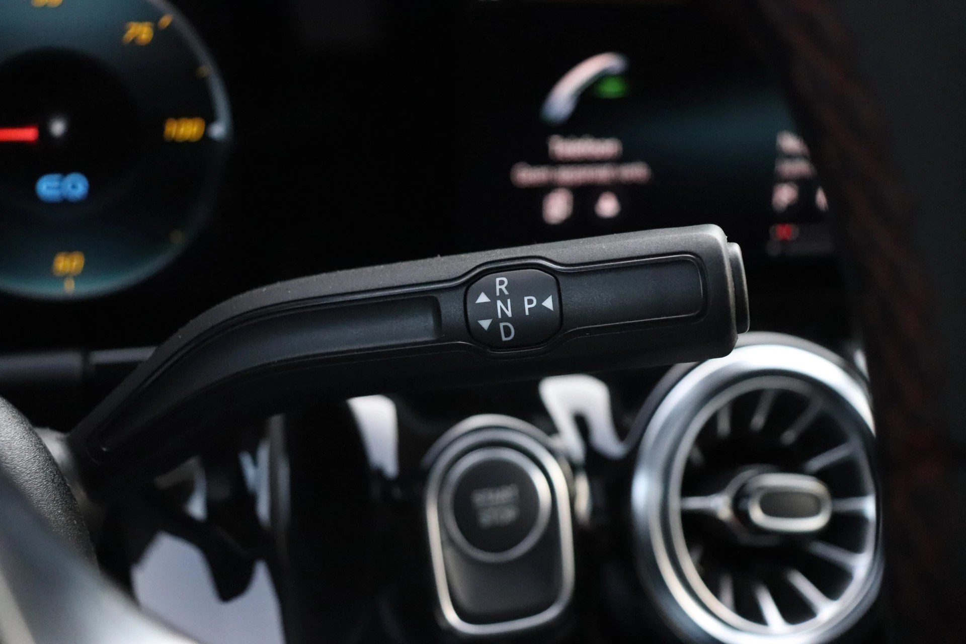 Hoofdafbeelding Mercedes-Benz EQA