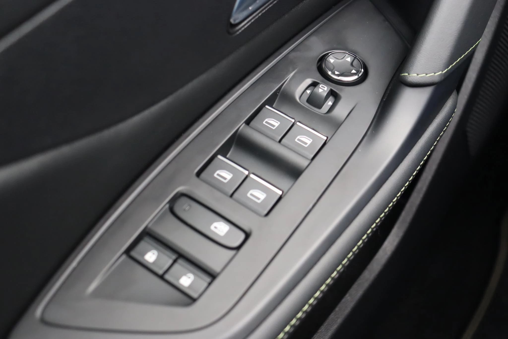 Hoofdafbeelding Peugeot 408