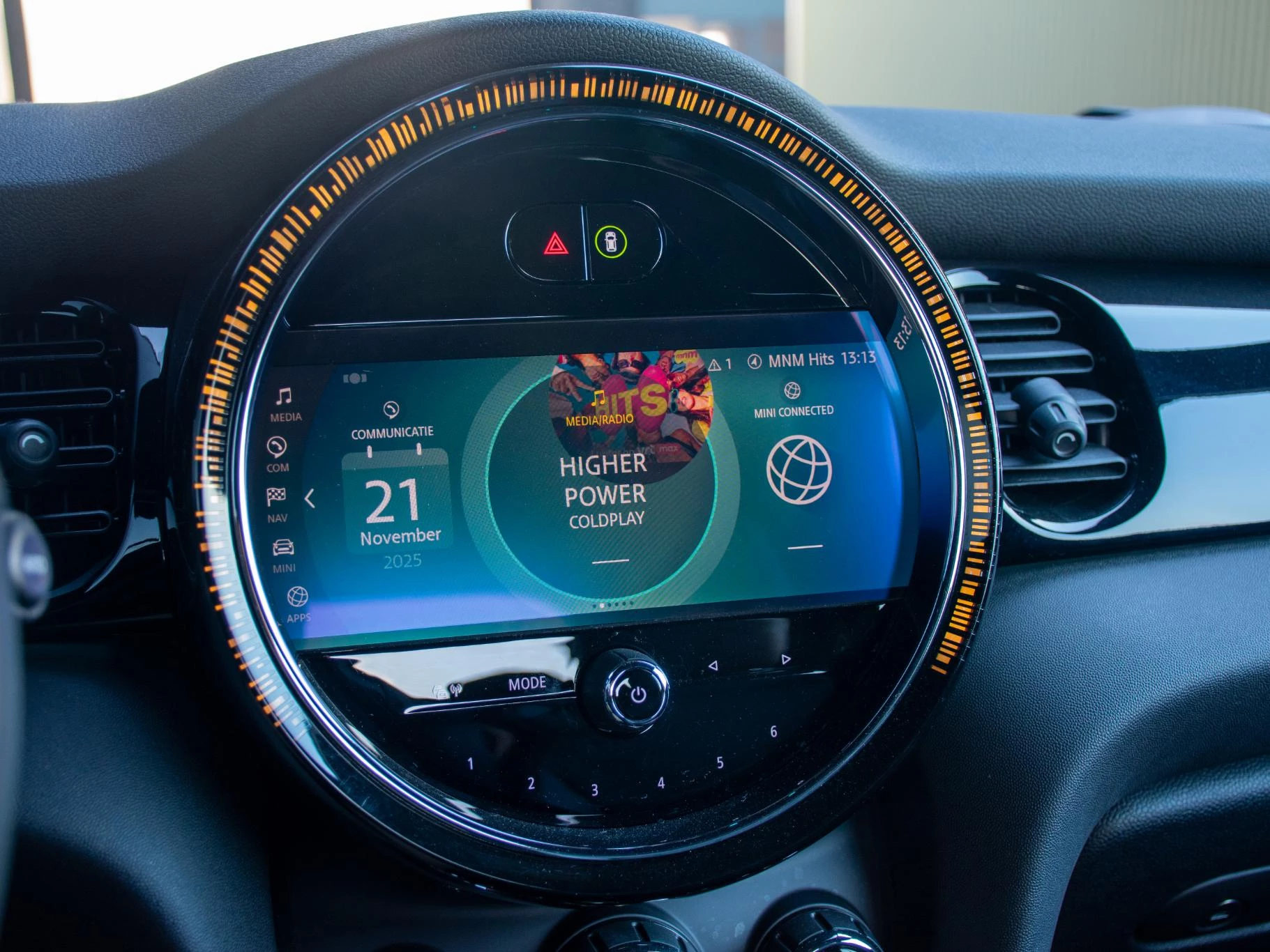 Hoofdafbeelding MINI Cabrio