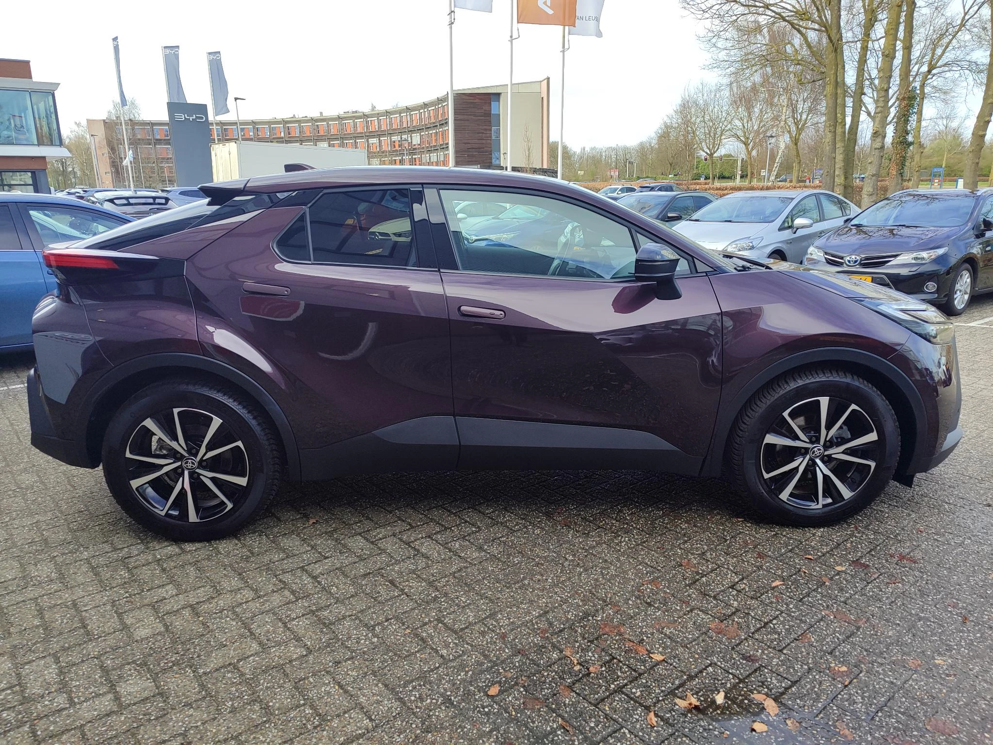 Hoofdafbeelding Toyota C-HR