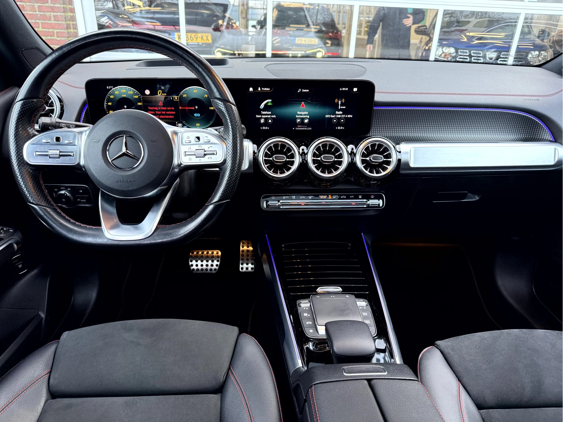 Hoofdafbeelding Mercedes-Benz EQB