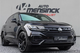 Hoofdafbeelding Volkswagen Touareg Volkswagen Touareg 3.0 TSi eHybrid 4MOTION / Puglia/ Adaptive Cruise Control/ Trekhaak/ Panoramadak/