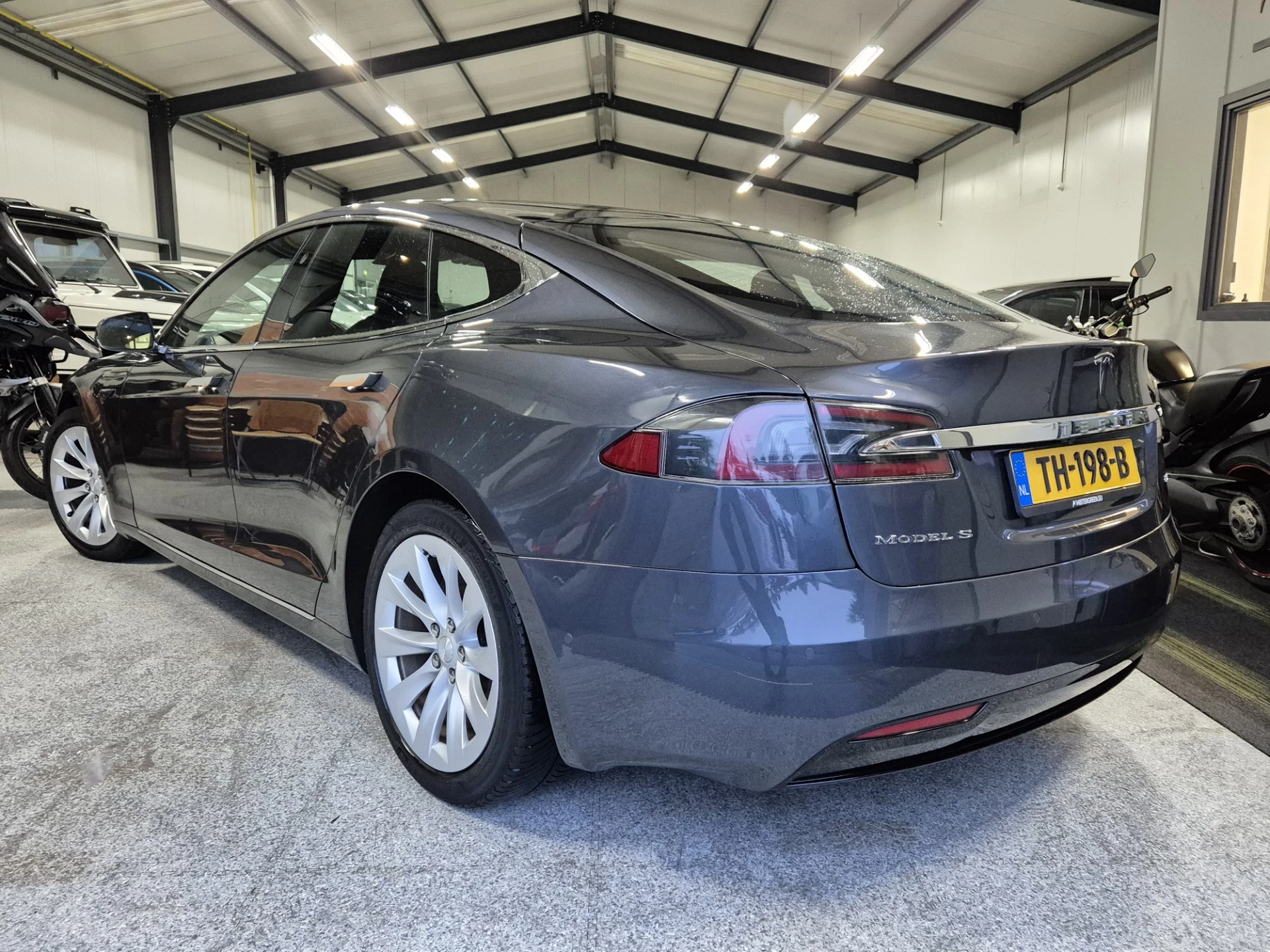 Hoofdafbeelding Tesla Model S