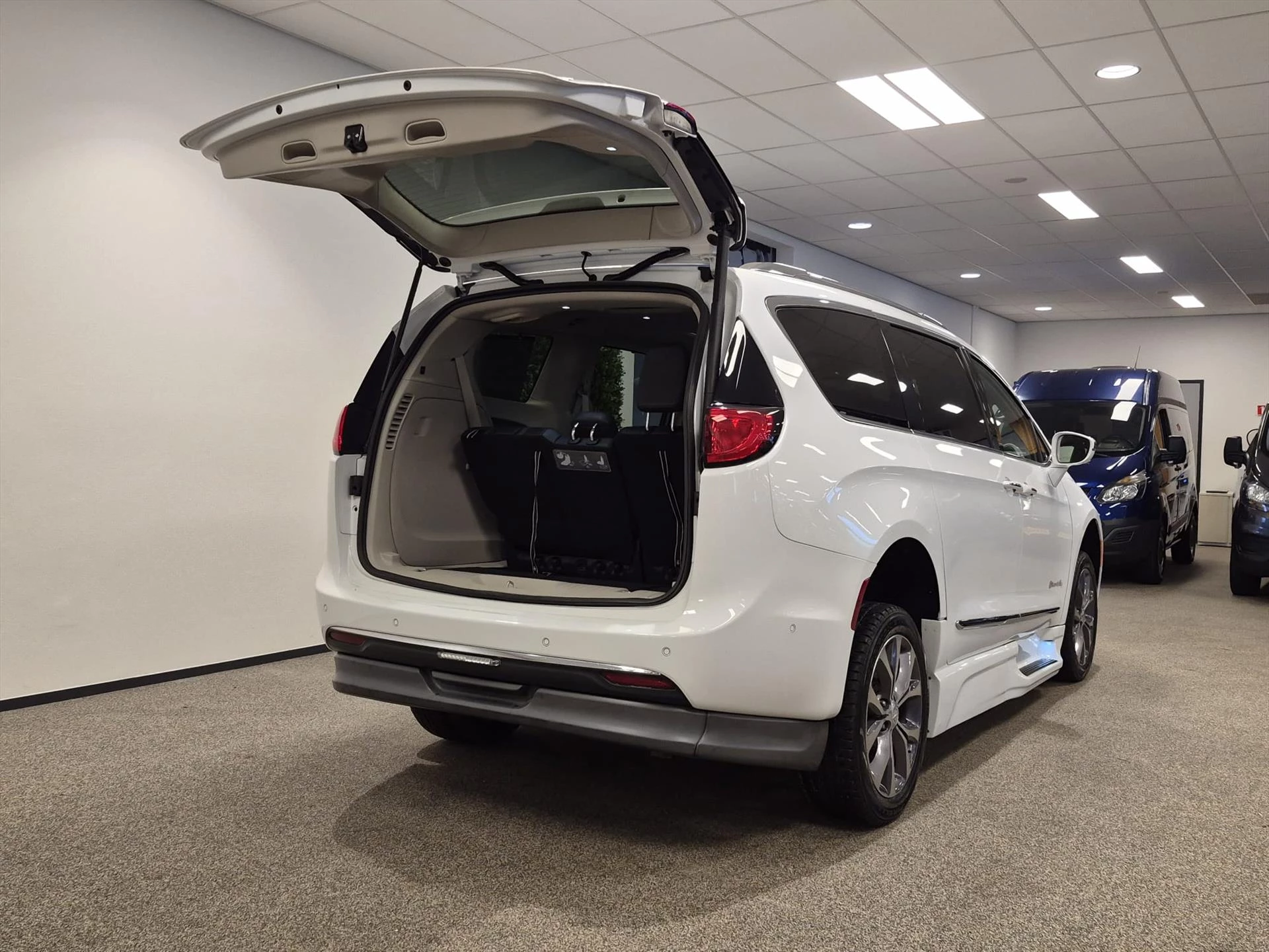 Hoofdafbeelding Chrysler Pacifica