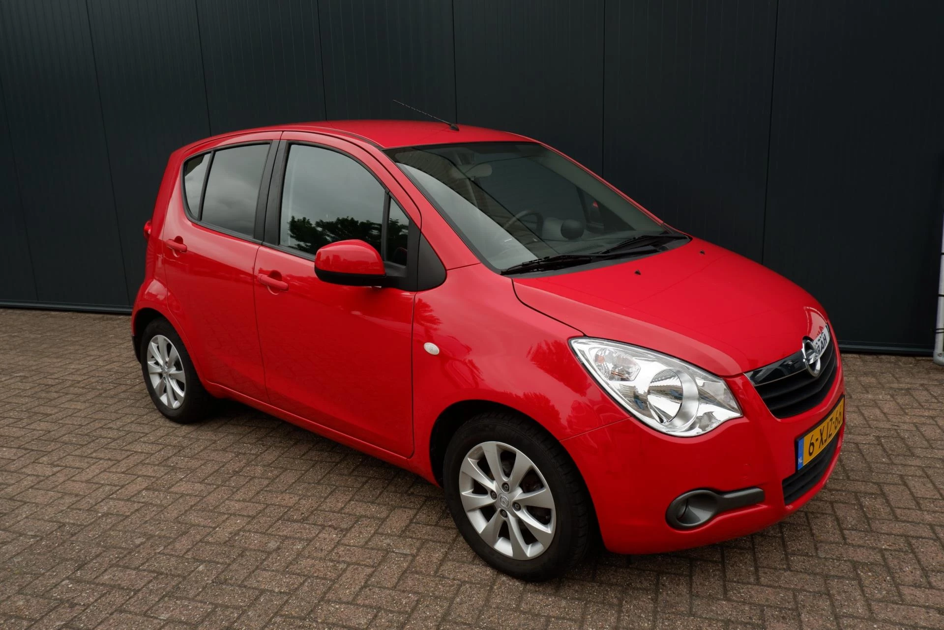 Hoofdafbeelding Opel Agila