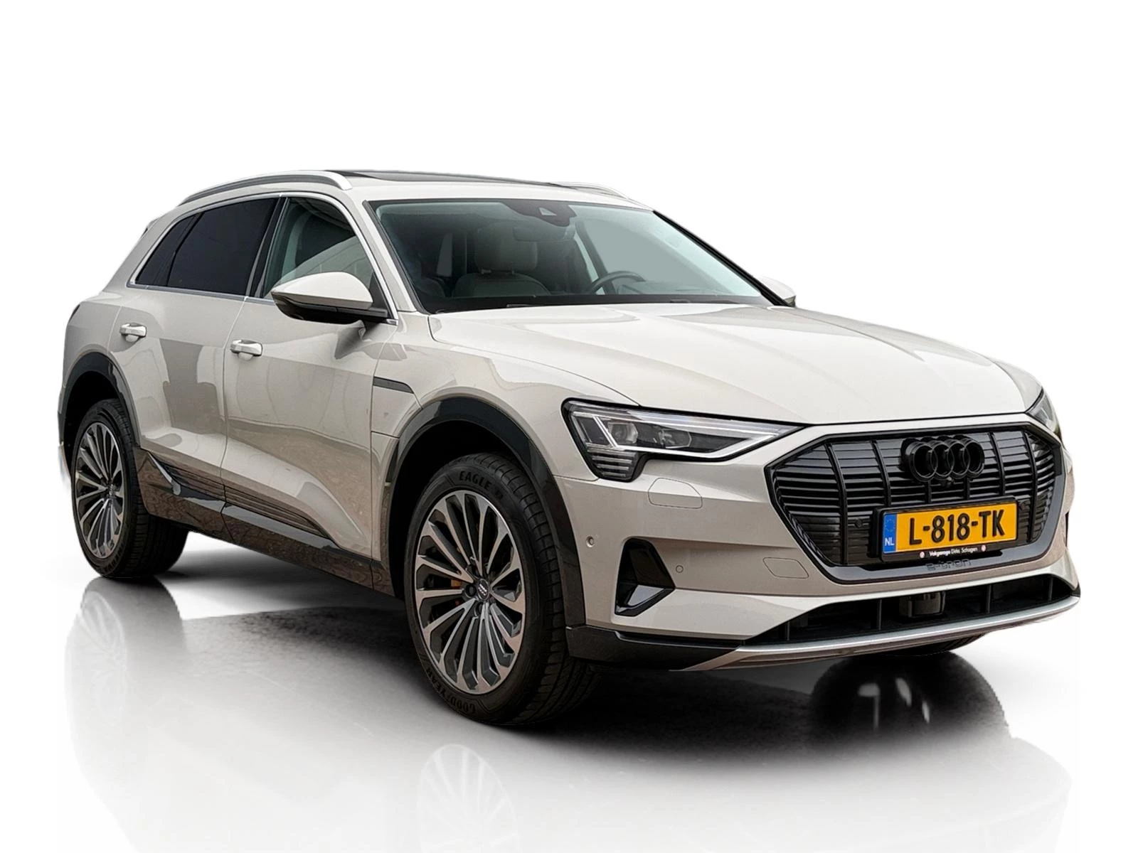 Hoofdafbeelding Audi e-tron
