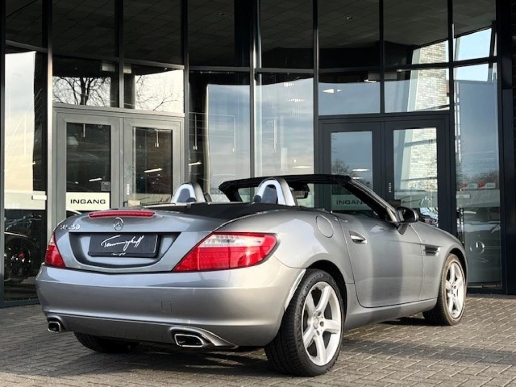 Hoofdafbeelding Mercedes-Benz SLK