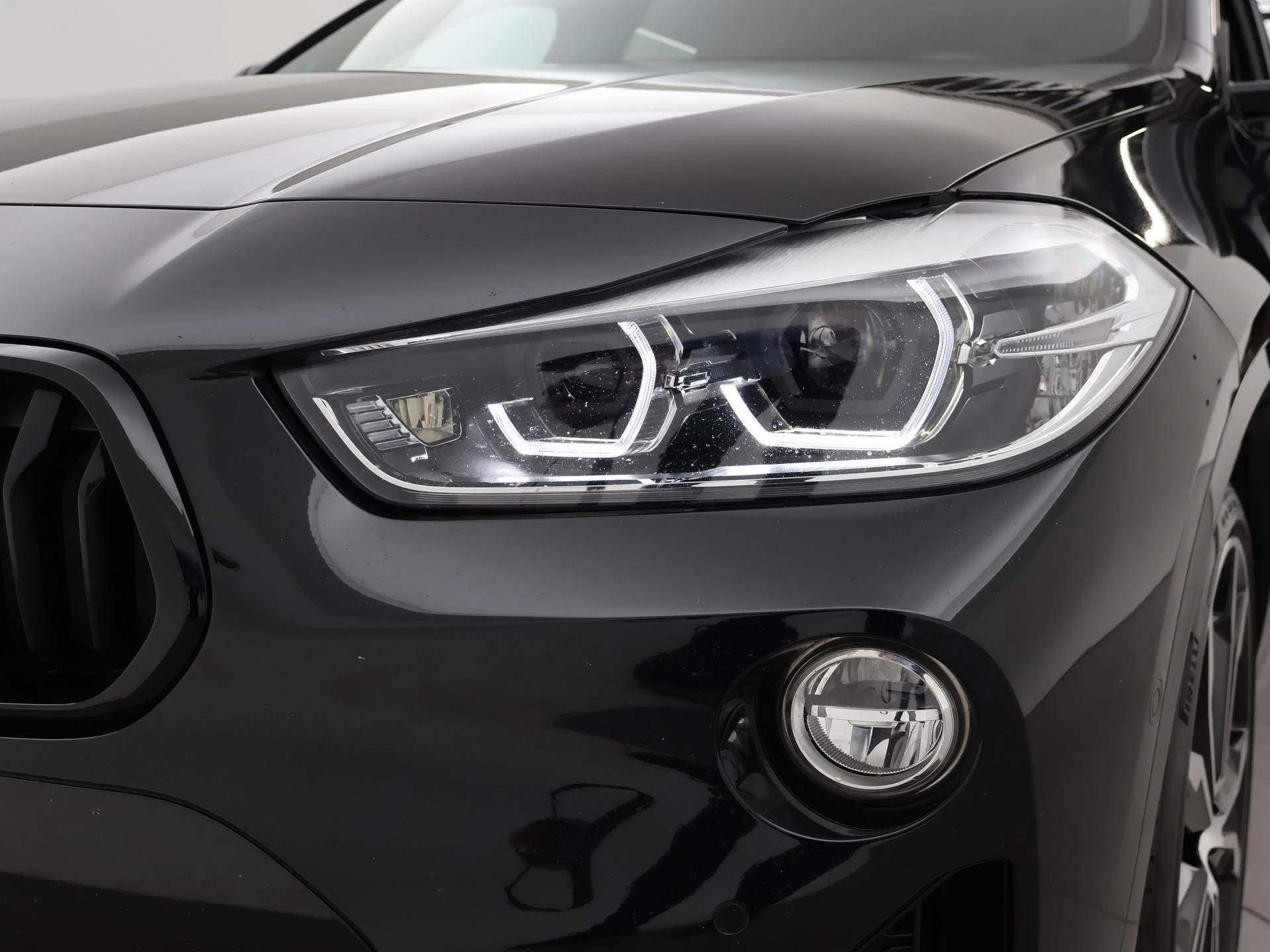 Hoofdafbeelding BMW X2