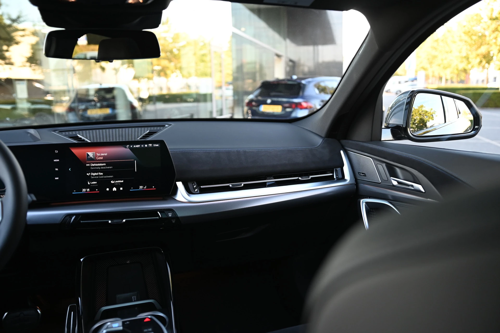 Hoofdafbeelding BMW iX2