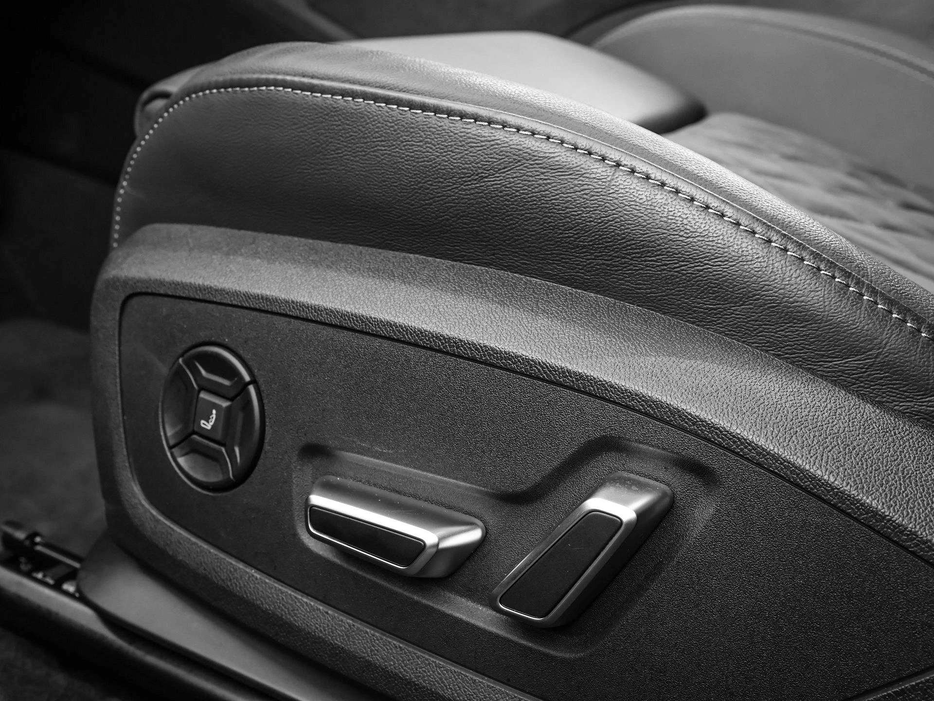 Hoofdafbeelding Audi Q6 e-tron