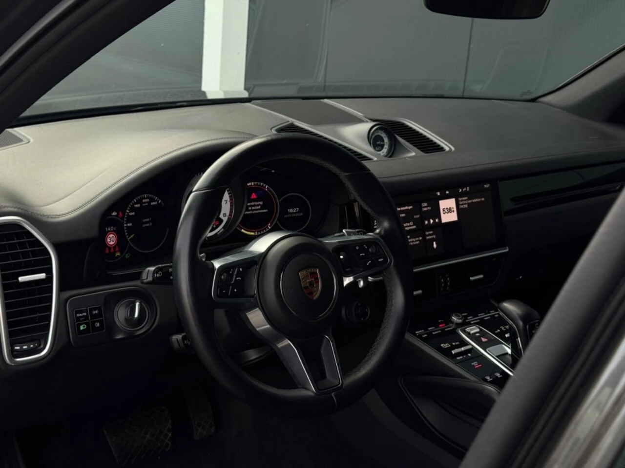 Hoofdafbeelding Porsche Cayenne