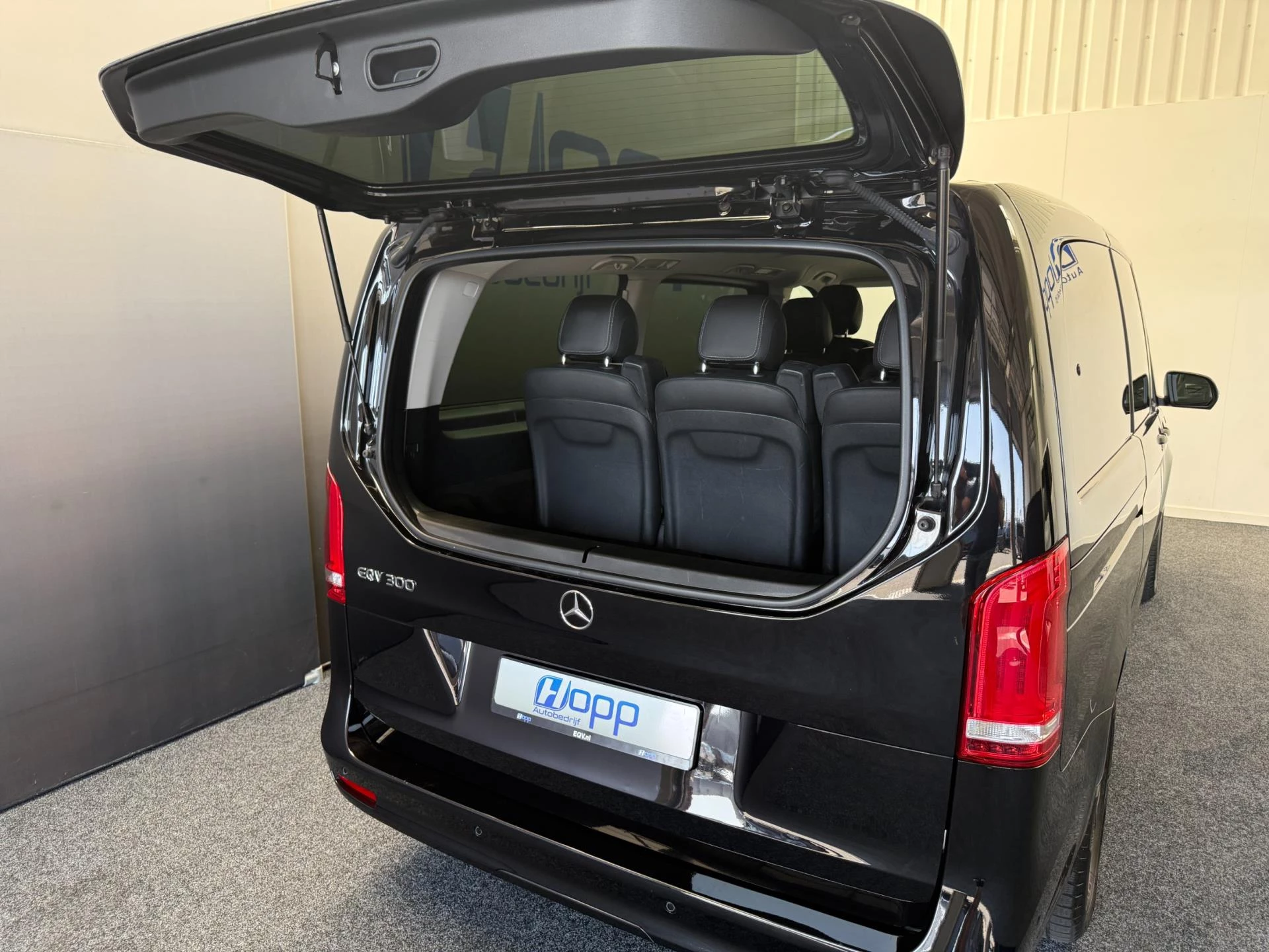 Hoofdafbeelding Mercedes-Benz EQV