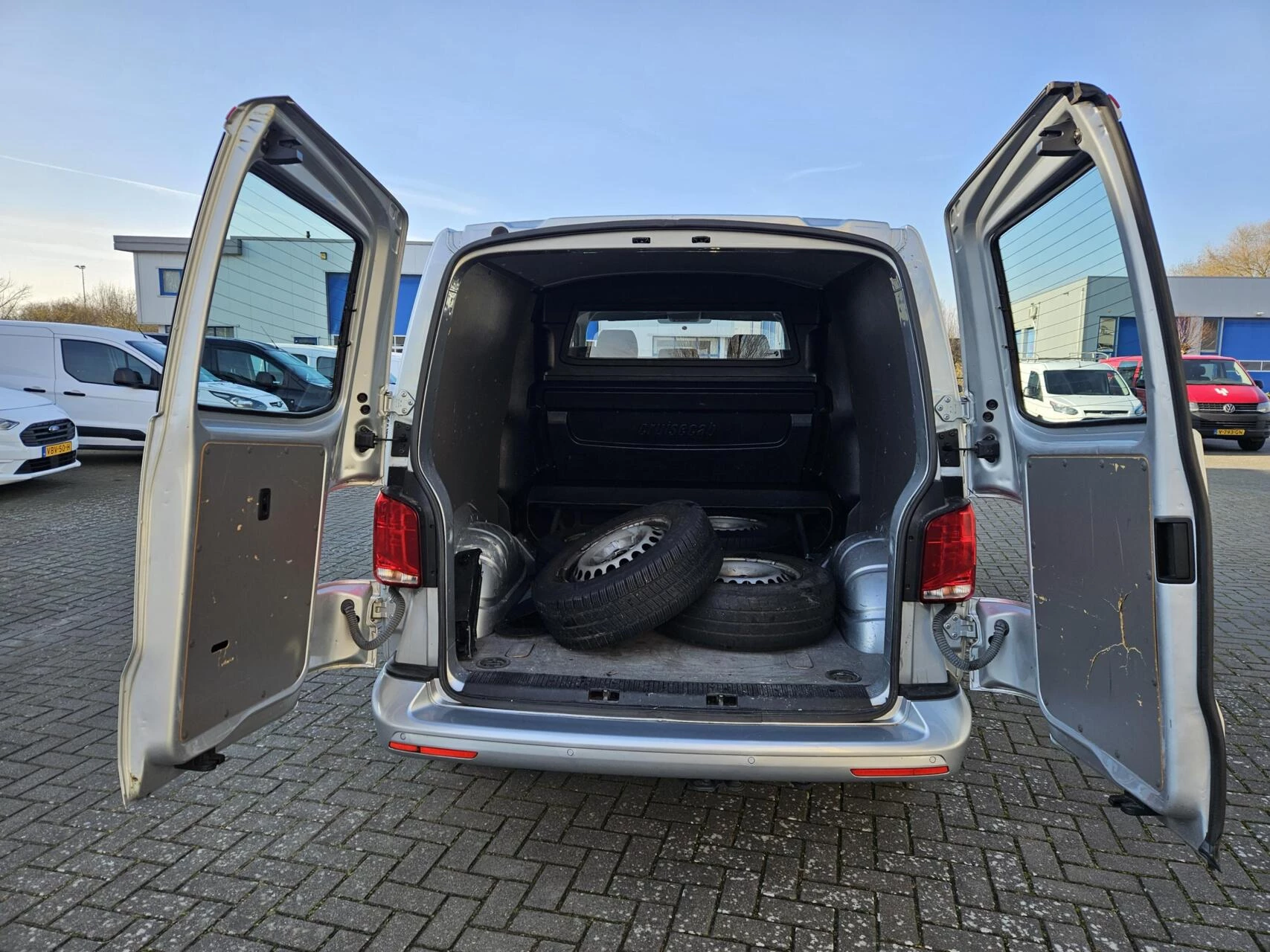 Hoofdafbeelding Volkswagen Transporter