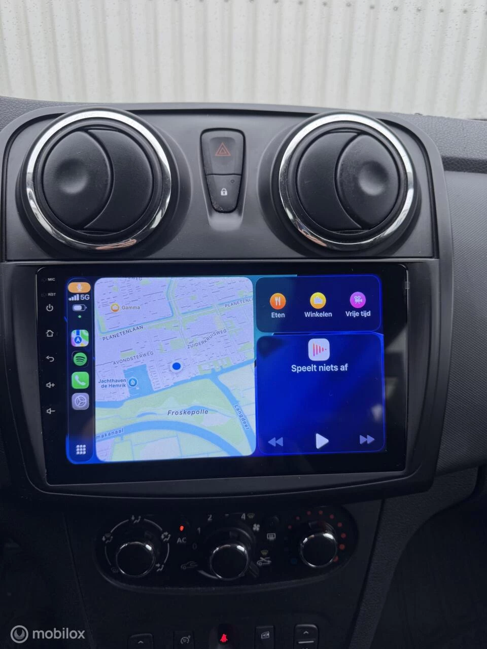 Hoofdafbeelding Dacia Logan