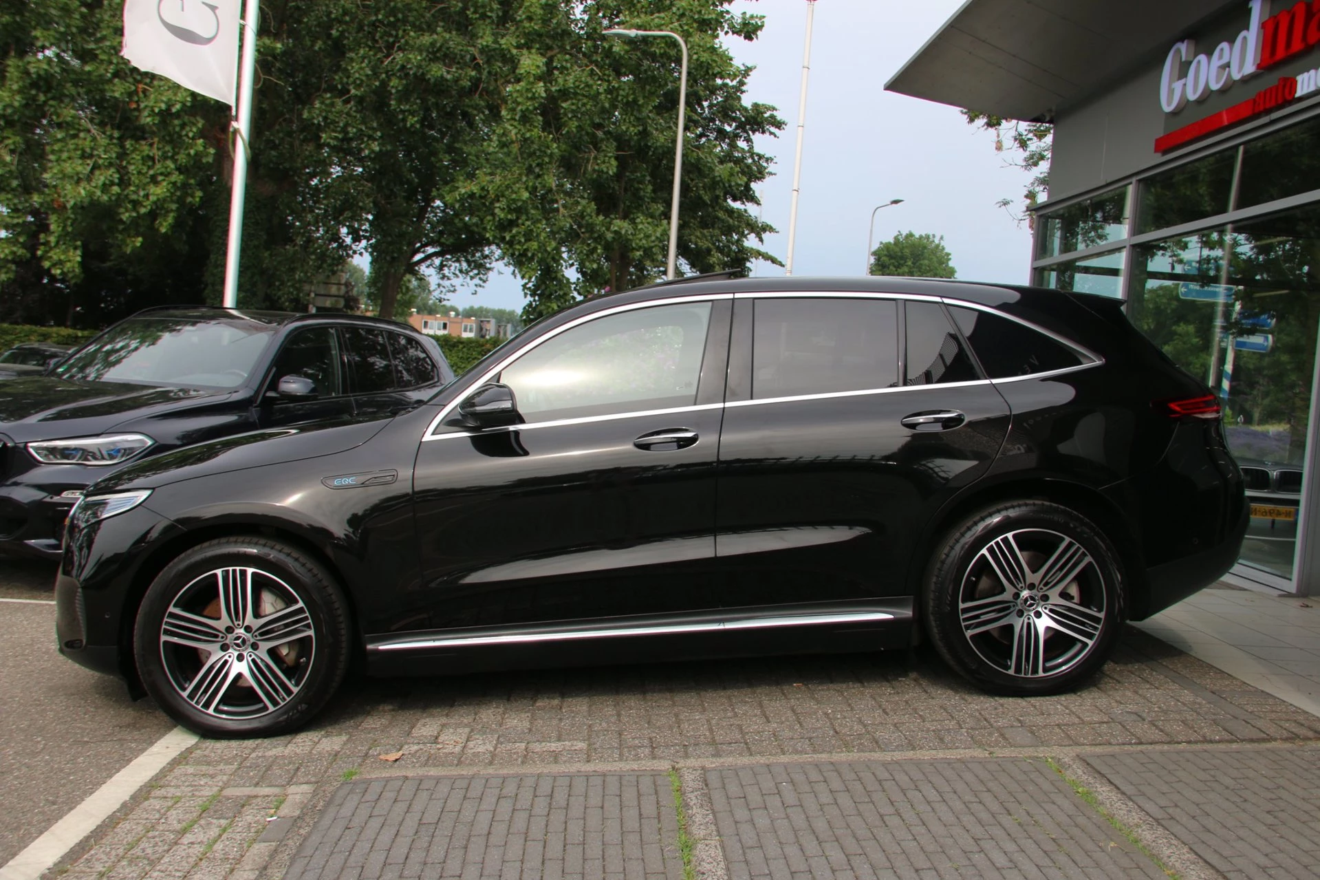 Hoofdafbeelding Mercedes-Benz EQC