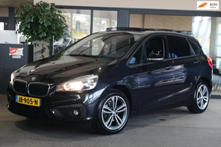 Hoofdafbeelding BMW 2 Serie BMW 2-serie Active Tourer 216i Panoramadak Navi Airco Elek ramen