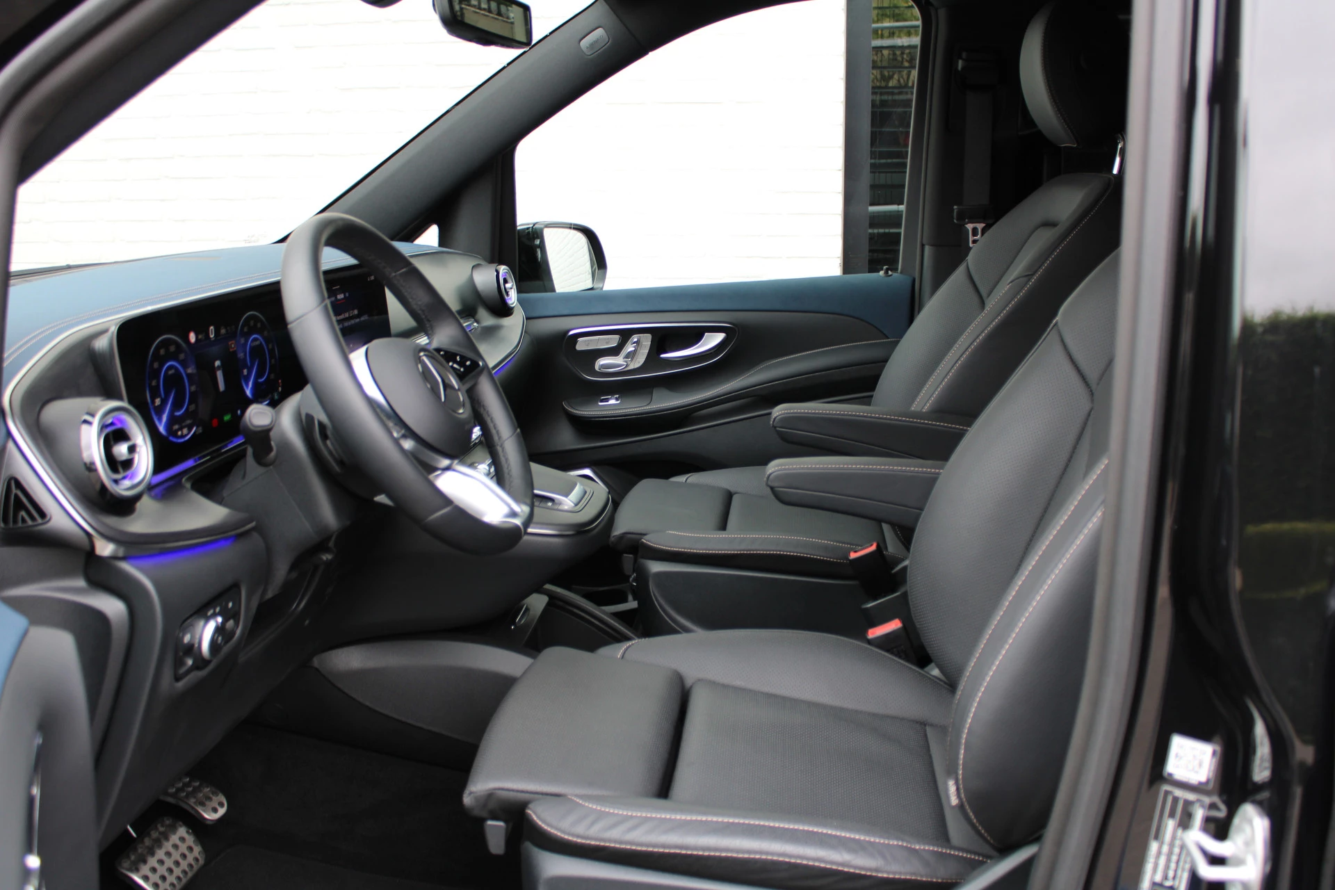 Hoofdafbeelding Mercedes-Benz EQV