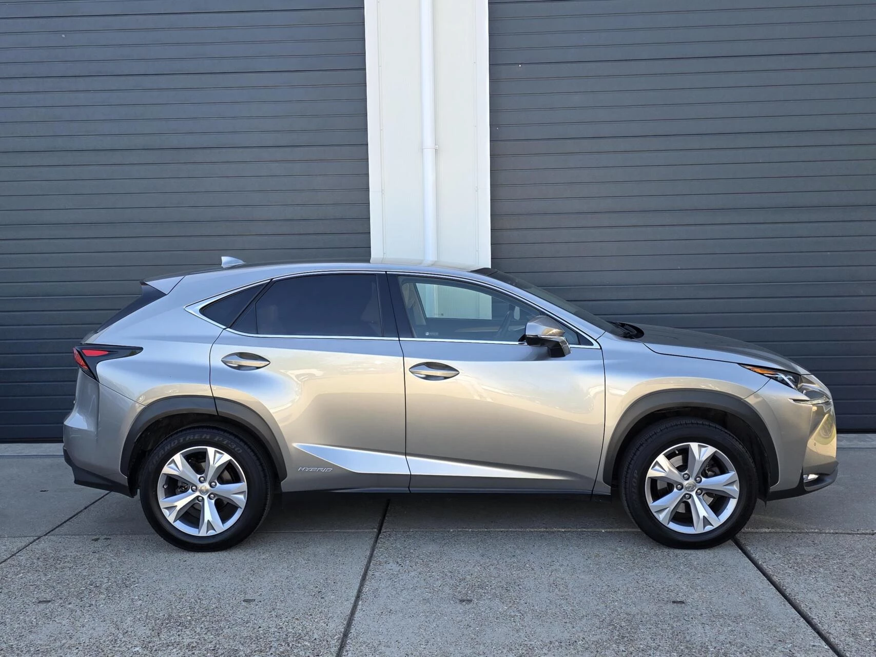 Hoofdafbeelding Lexus NX