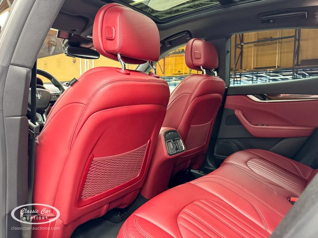 Hoofdafbeelding Maserati Levante