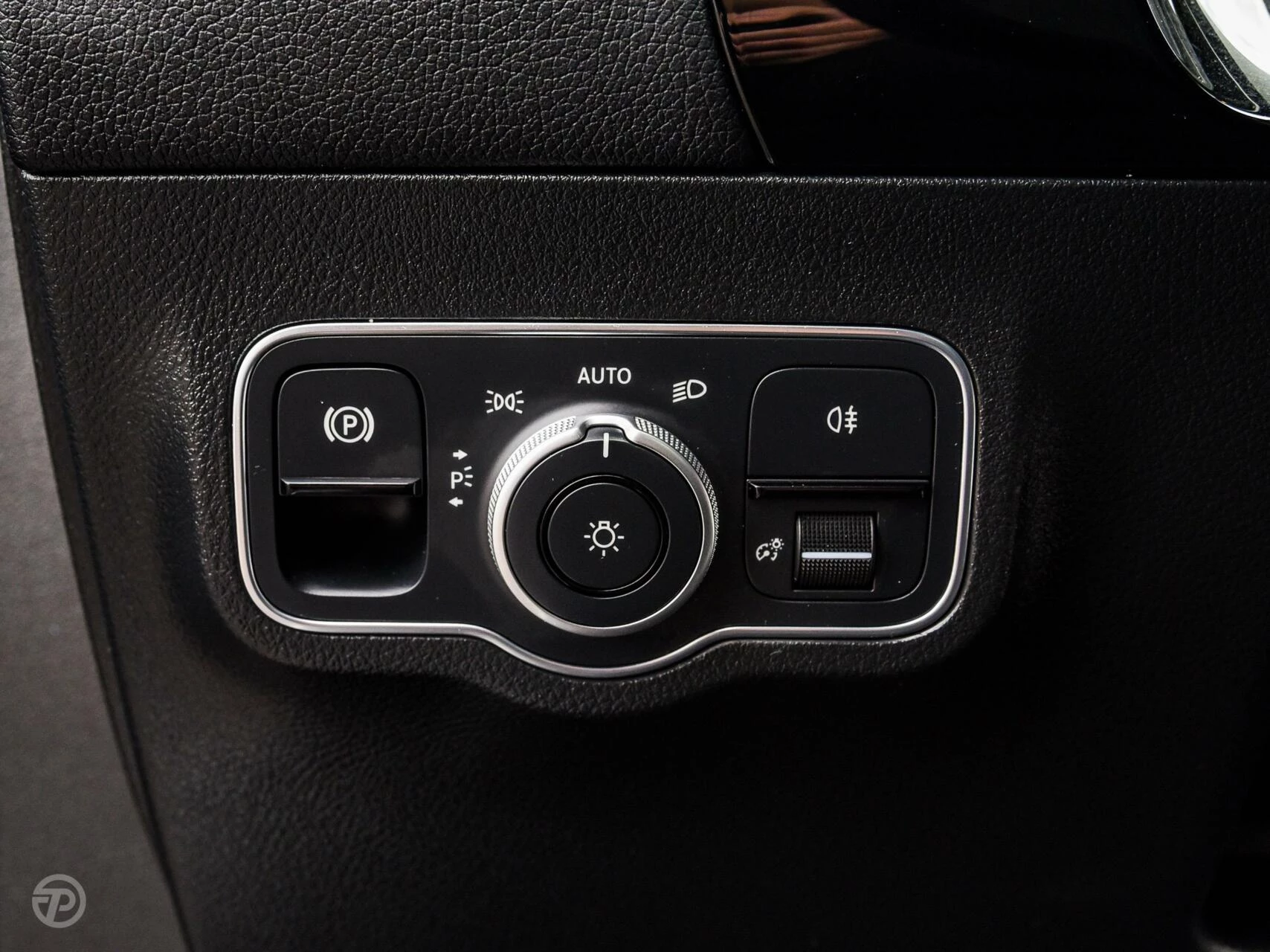 Hoofdafbeelding Mercedes-Benz EQA