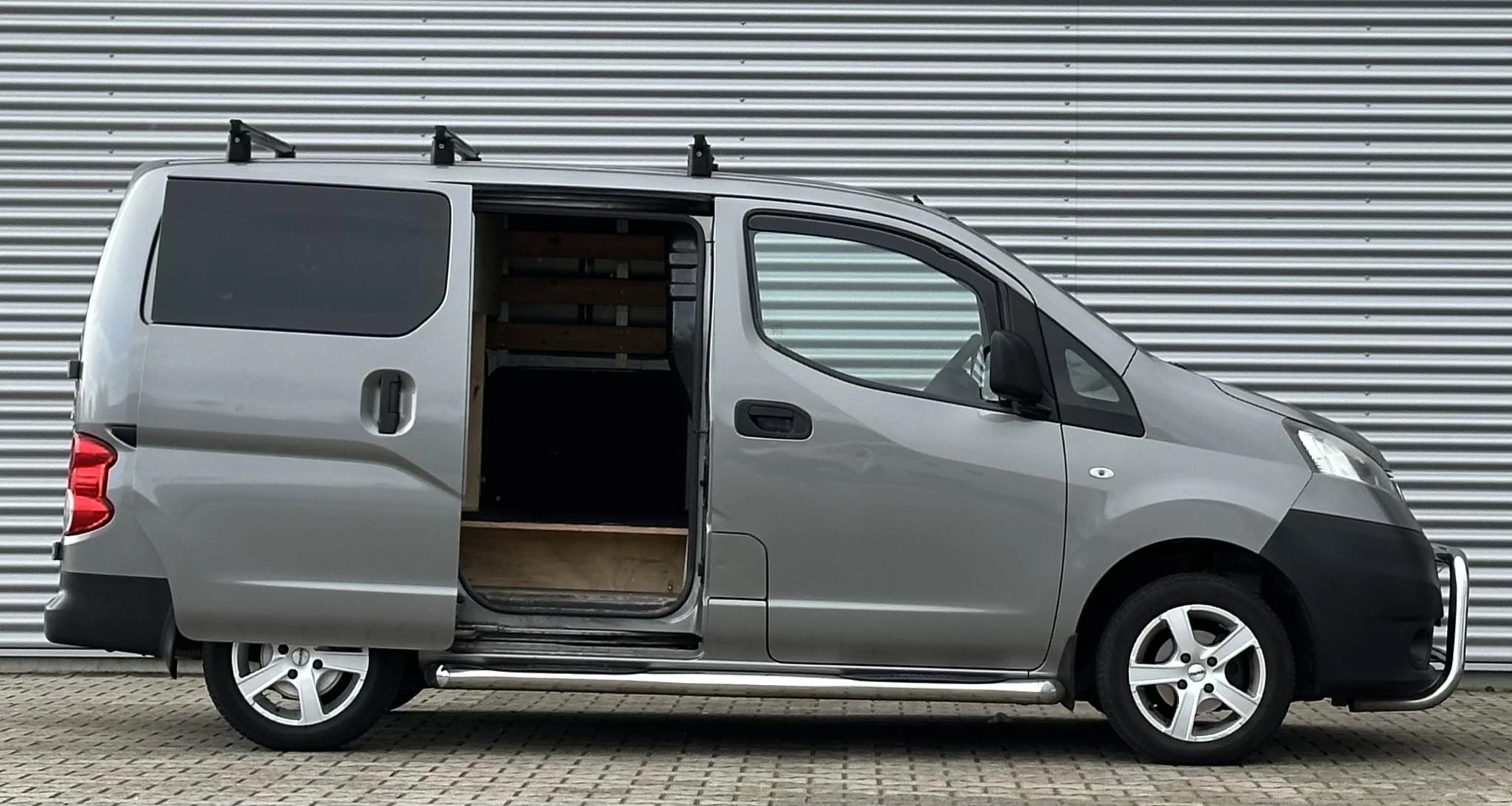 Hoofdafbeelding Nissan NV200